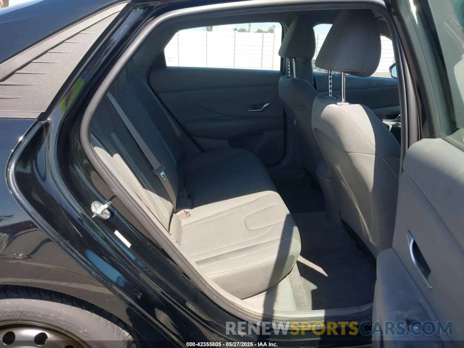 8 Photograph of a damaged car KMHLM4AG6PU512266 HYUNDAI ELANTRA 2023