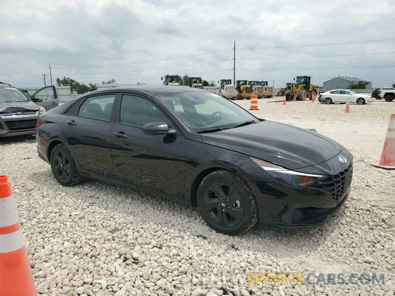 4 Photograph of a damaged car KMHLM4AG6PU531707 HYUNDAI ELANTRA 2023