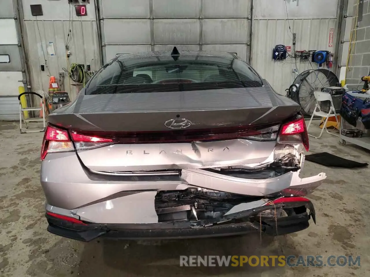 6 Photograph of a damaged car KMHLM4AG7PU433043 HYUNDAI ELANTRA 2023
