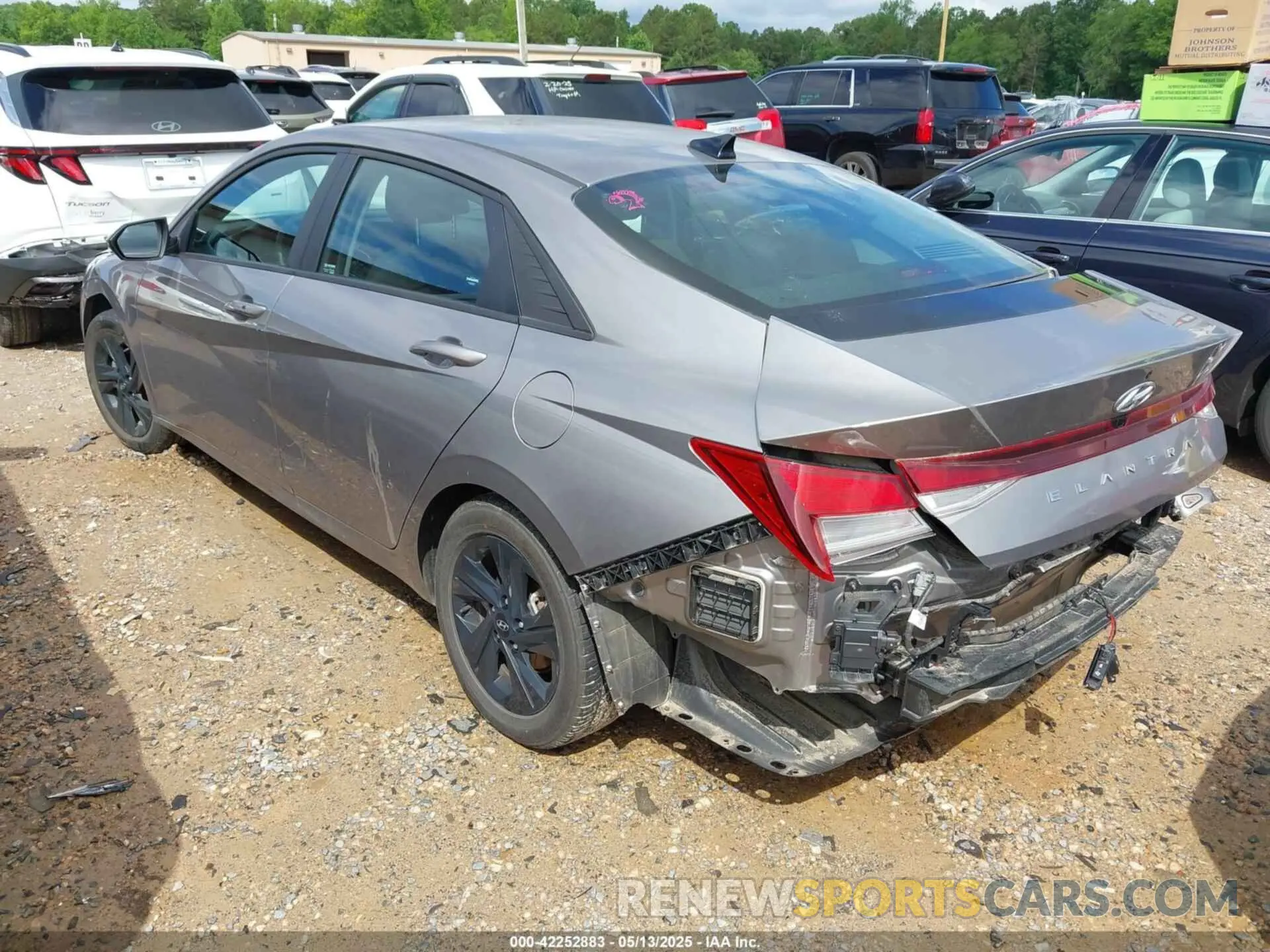 3 Photograph of a damaged car KMHLM4AG8PU555989 HYUNDAI ELANTRA 2023