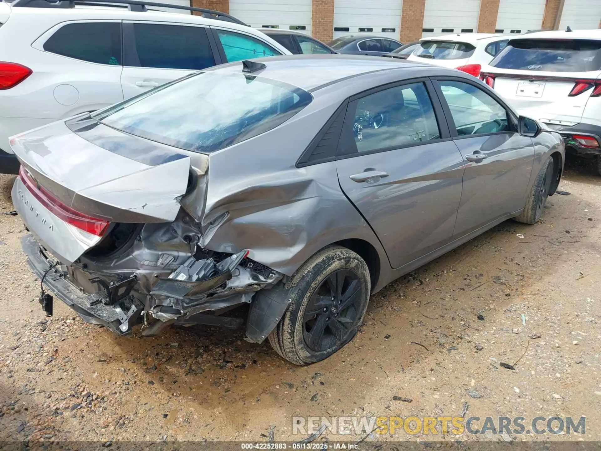 4 Photograph of a damaged car KMHLM4AG8PU555989 HYUNDAI ELANTRA 2023