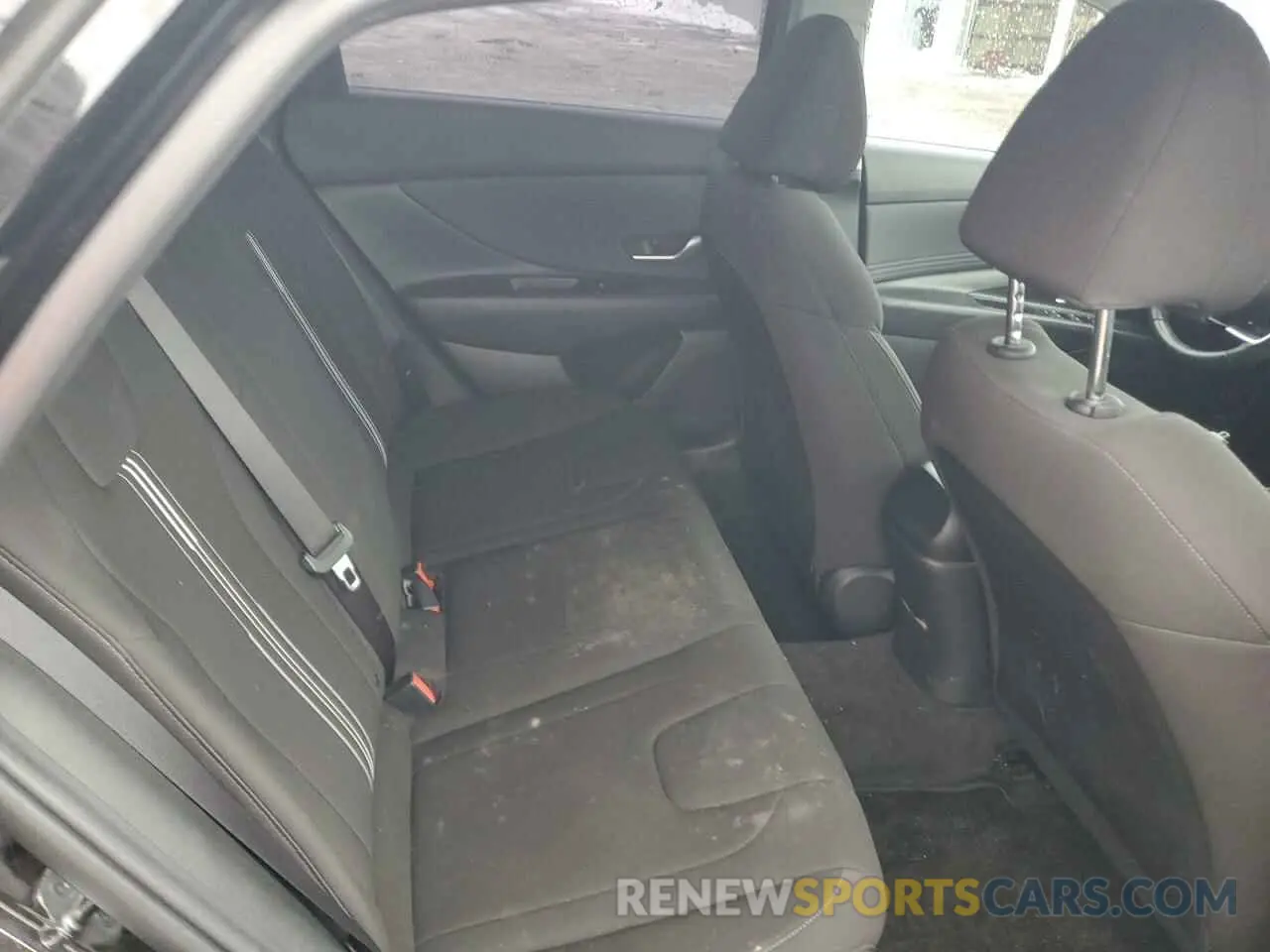 10 Photograph of a damaged car KMHLM4AG8PU569200 HYUNDAI ELANTRA 2023
