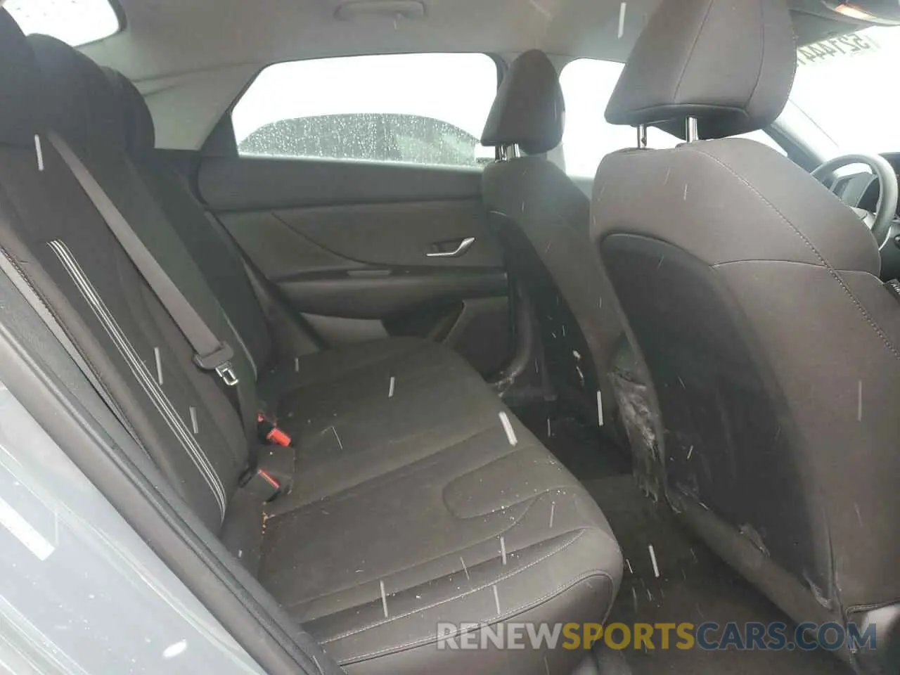 10 Photograph of a damaged car KMHLM4AG9PU384184 HYUNDAI ELANTRA 2023