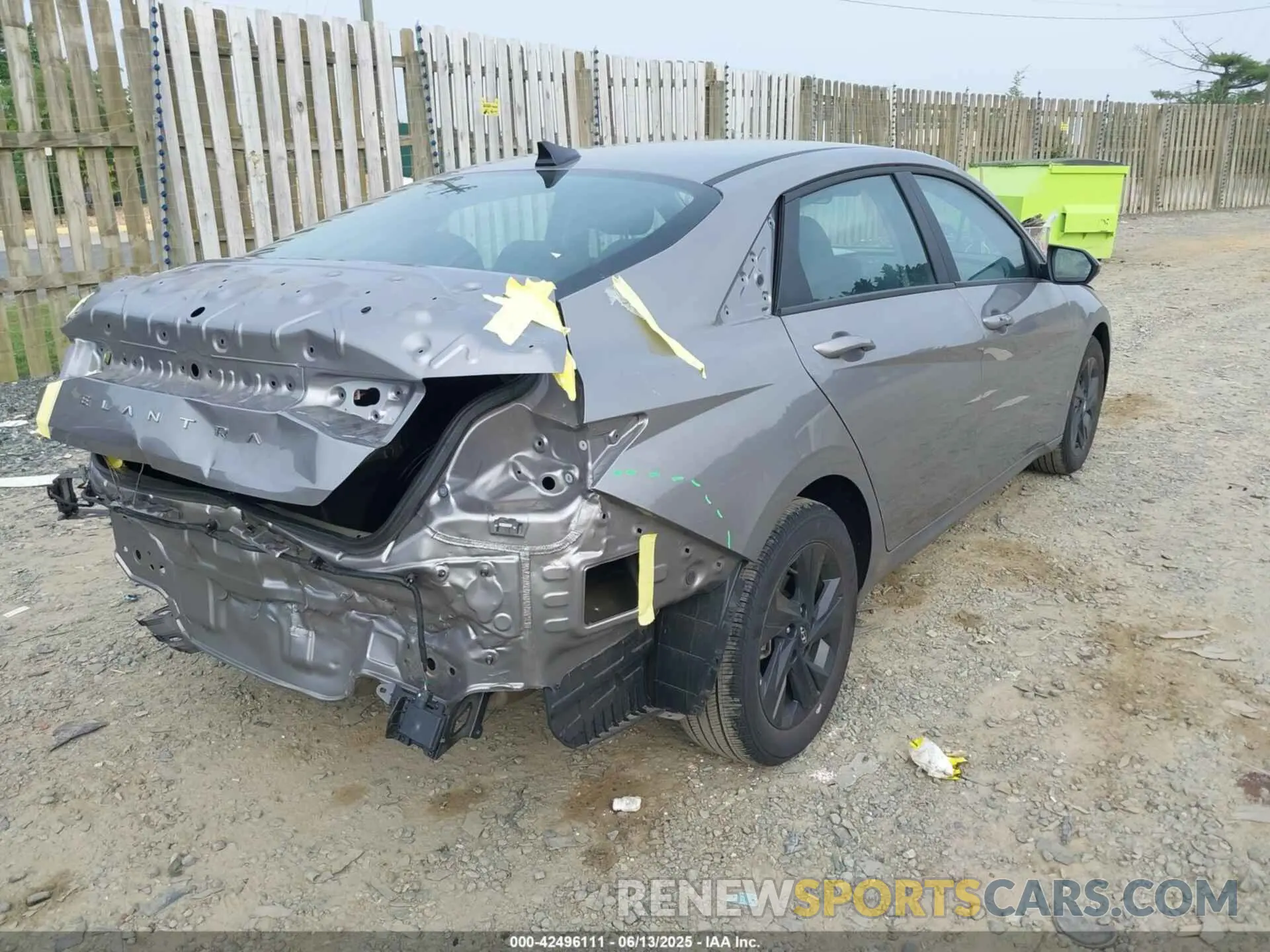 4 Photograph of a damaged car KMHLM4AG9PU586152 HYUNDAI ELANTRA 2023