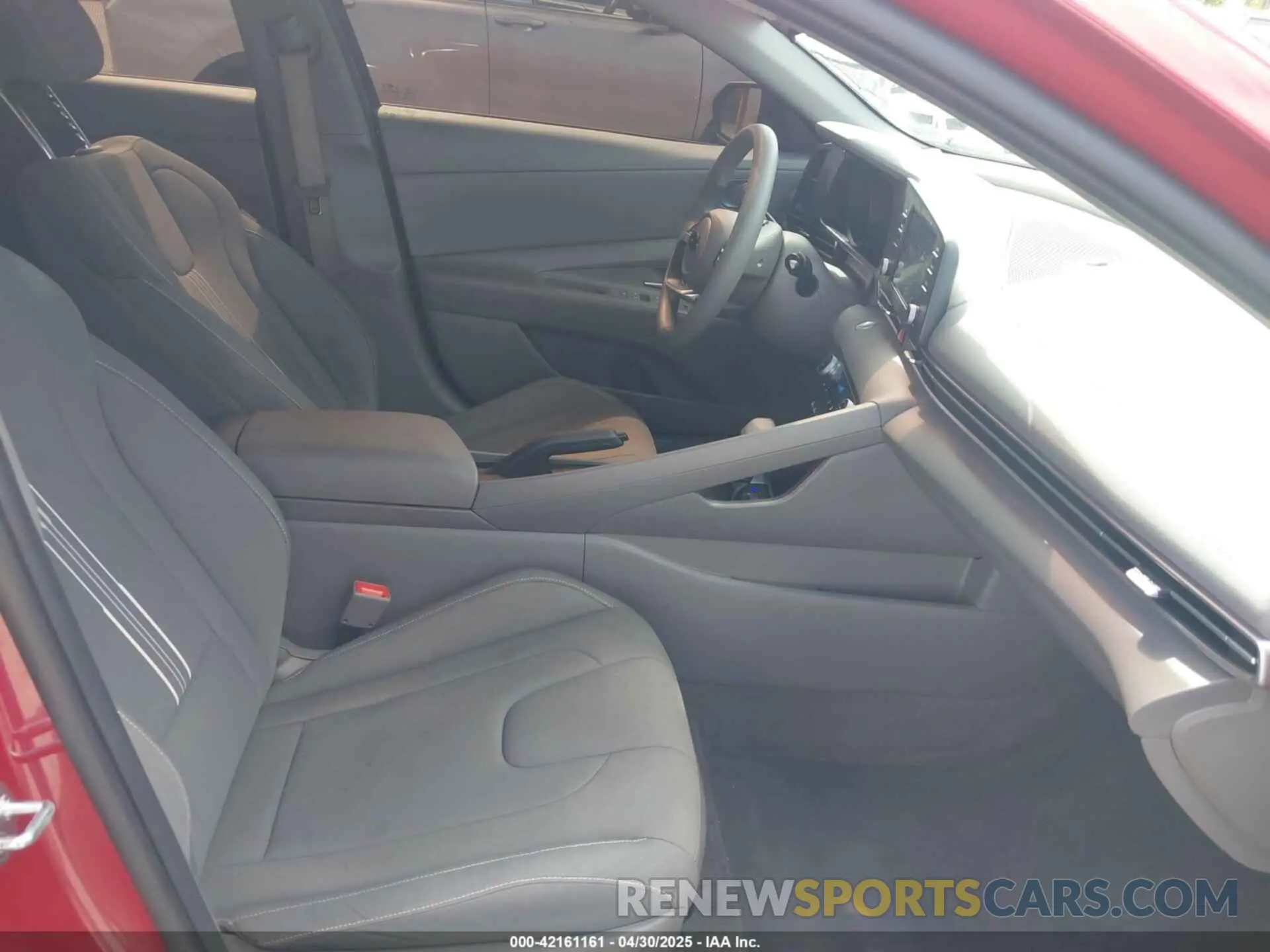 5 Photograph of a damaged car KMHLM4AGXPU471172 HYUNDAI ELANTRA 2023
