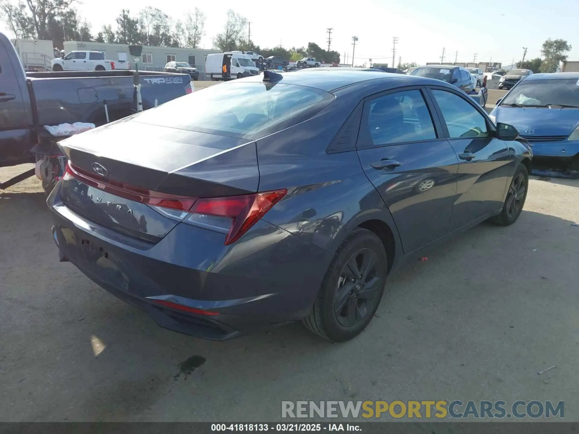 4 Photograph of a damaged car KMHLM4AGXPU595183 HYUNDAI ELANTRA 2023