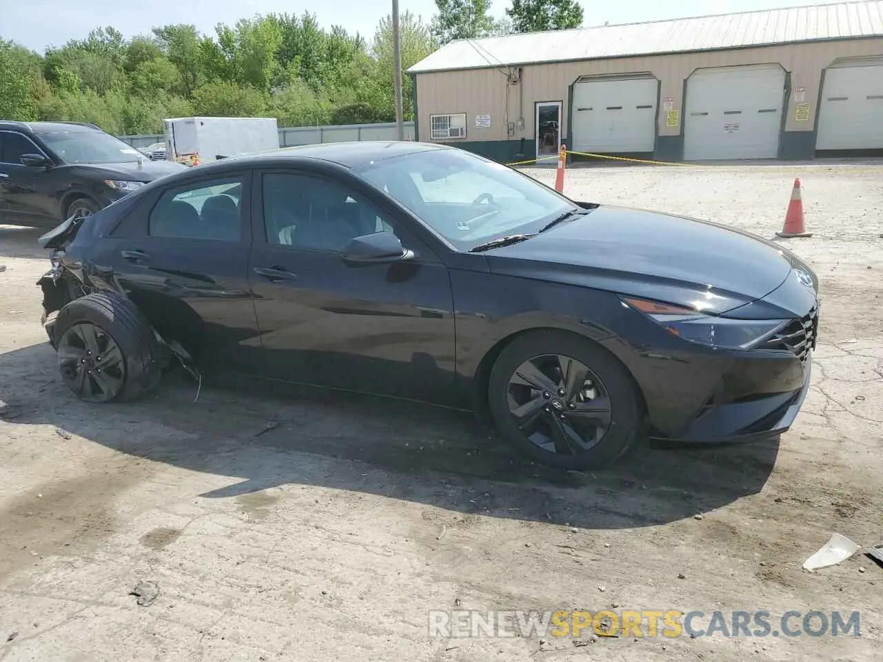 4 Photograph of a damaged car KMHLM4AGXPU613794 HYUNDAI ELANTRA 2023