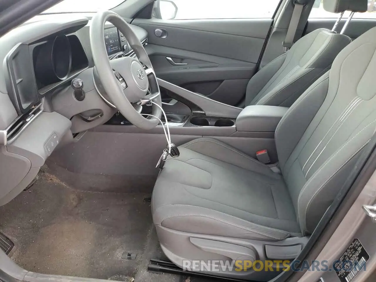 7 Photograph of a damaged car KMHLM4AJ1PU042885 HYUNDAI ELANTRA 2023
