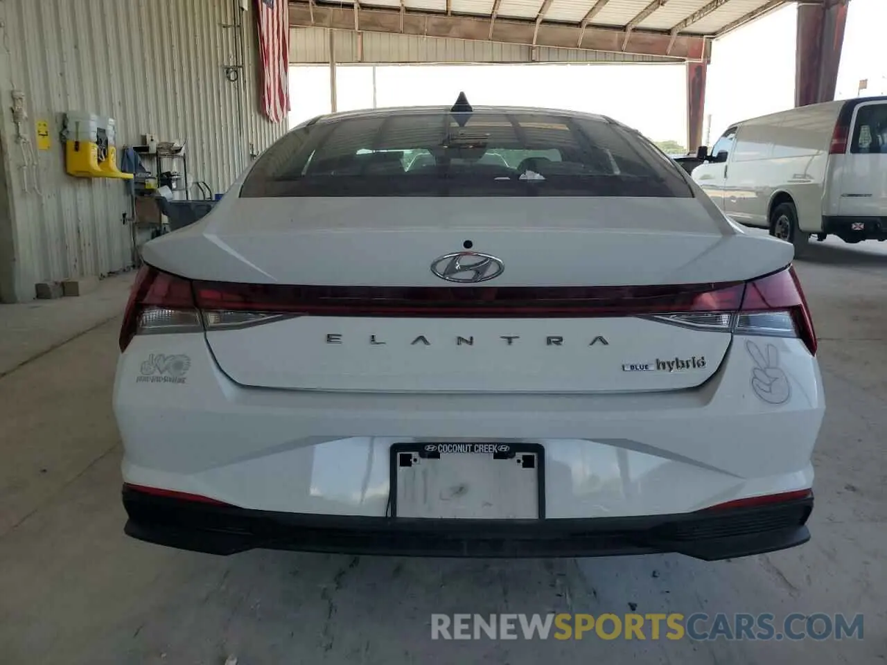 6 Photograph of a damaged car KMHLM4AJ1PU054132 HYUNDAI ELANTRA 2023