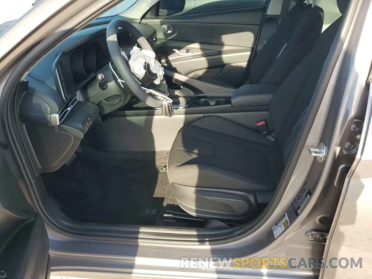 7 Photograph of a damaged car KMHLM4AJ9PU081644 HYUNDAI ELANTRA 2023