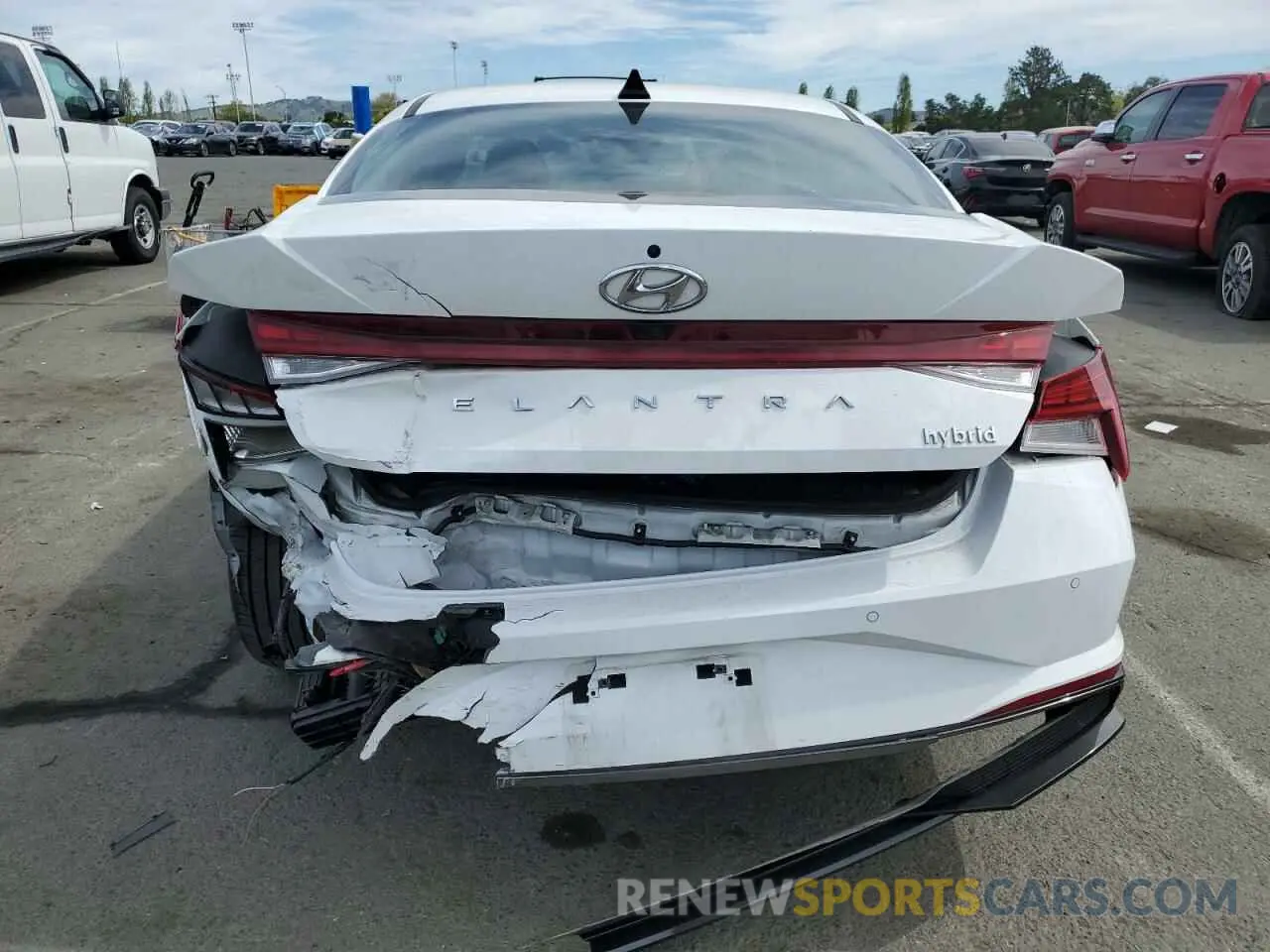 6 Photograph of a damaged car KMHLN4AJ6PU083039 HYUNDAI ELANTRA 2023