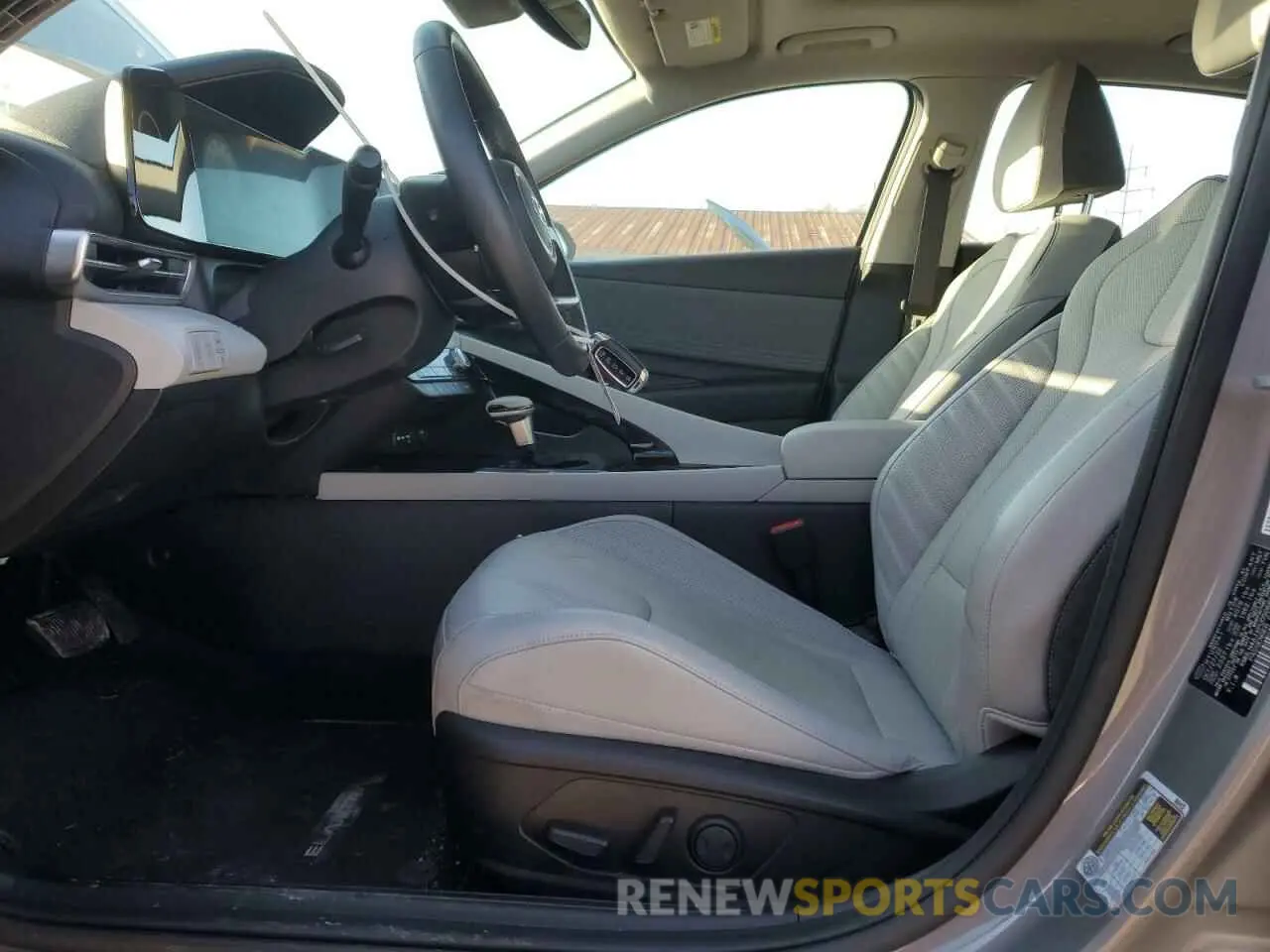 7 Photograph of a damaged car KMHLN4AJXPU050688 HYUNDAI ELANTRA 2023