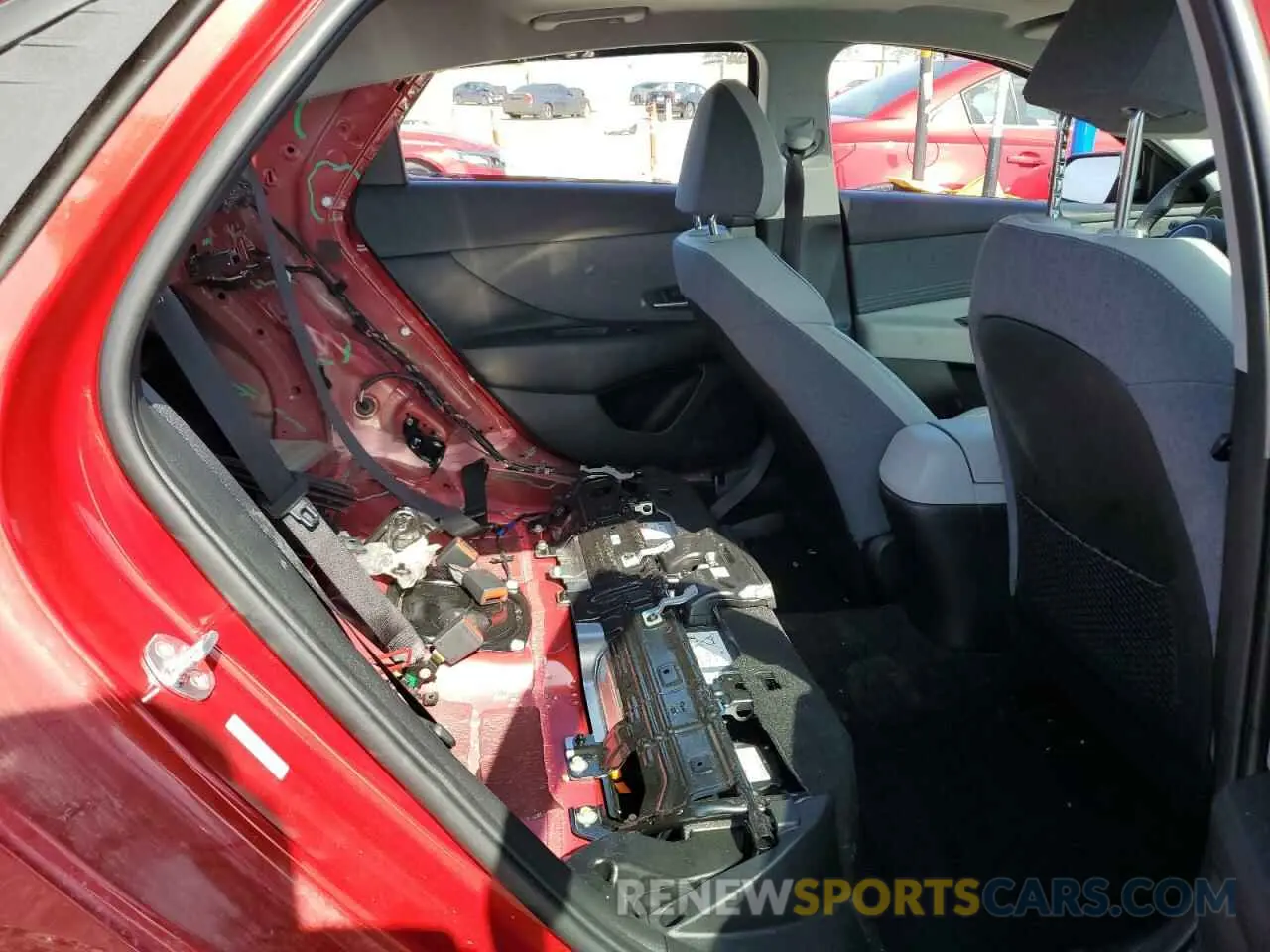 10 Photograph of a damaged car KMHLN4AJXPU058113 HYUNDAI ELANTRA 2023