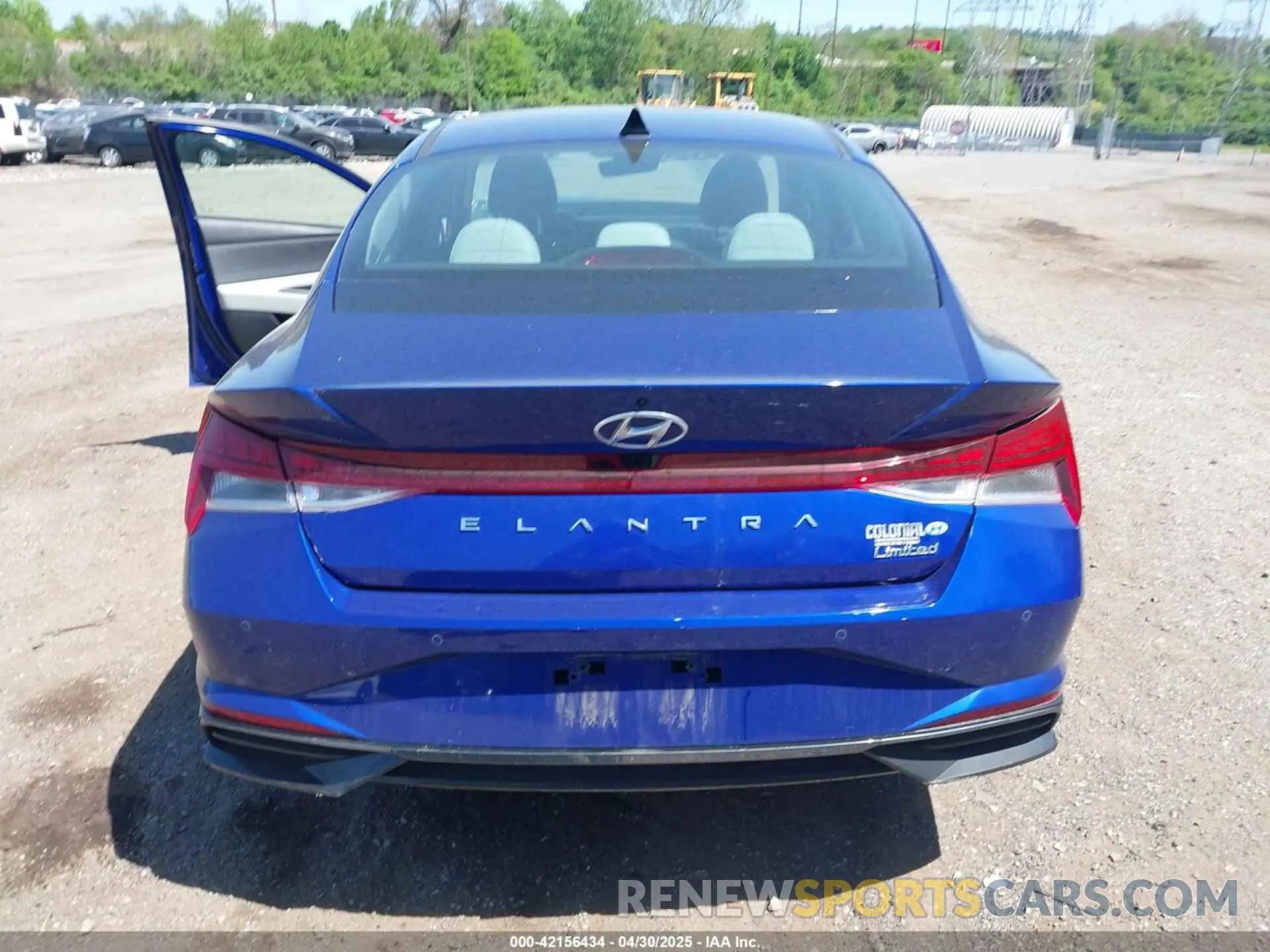 17 Photograph of a damaged car KMHLP4AG0PU459653 HYUNDAI ELANTRA 2023