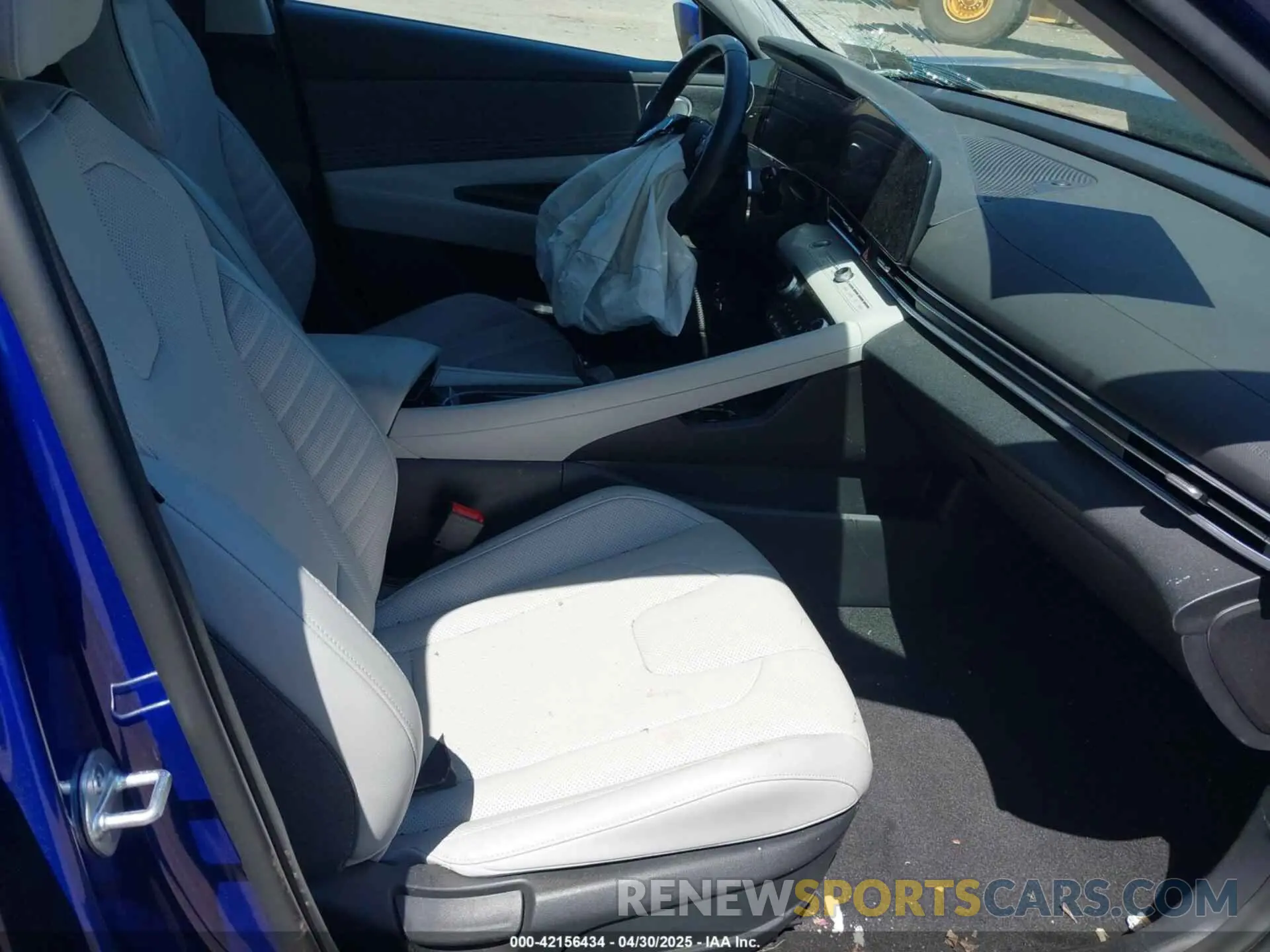 5 Photograph of a damaged car KMHLP4AG0PU459653 HYUNDAI ELANTRA 2023