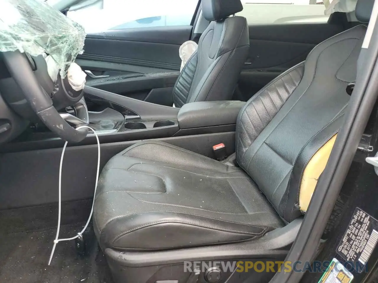 7 Photograph of a damaged car KMHLP4AG0PU499814 HYUNDAI ELANTRA 2023