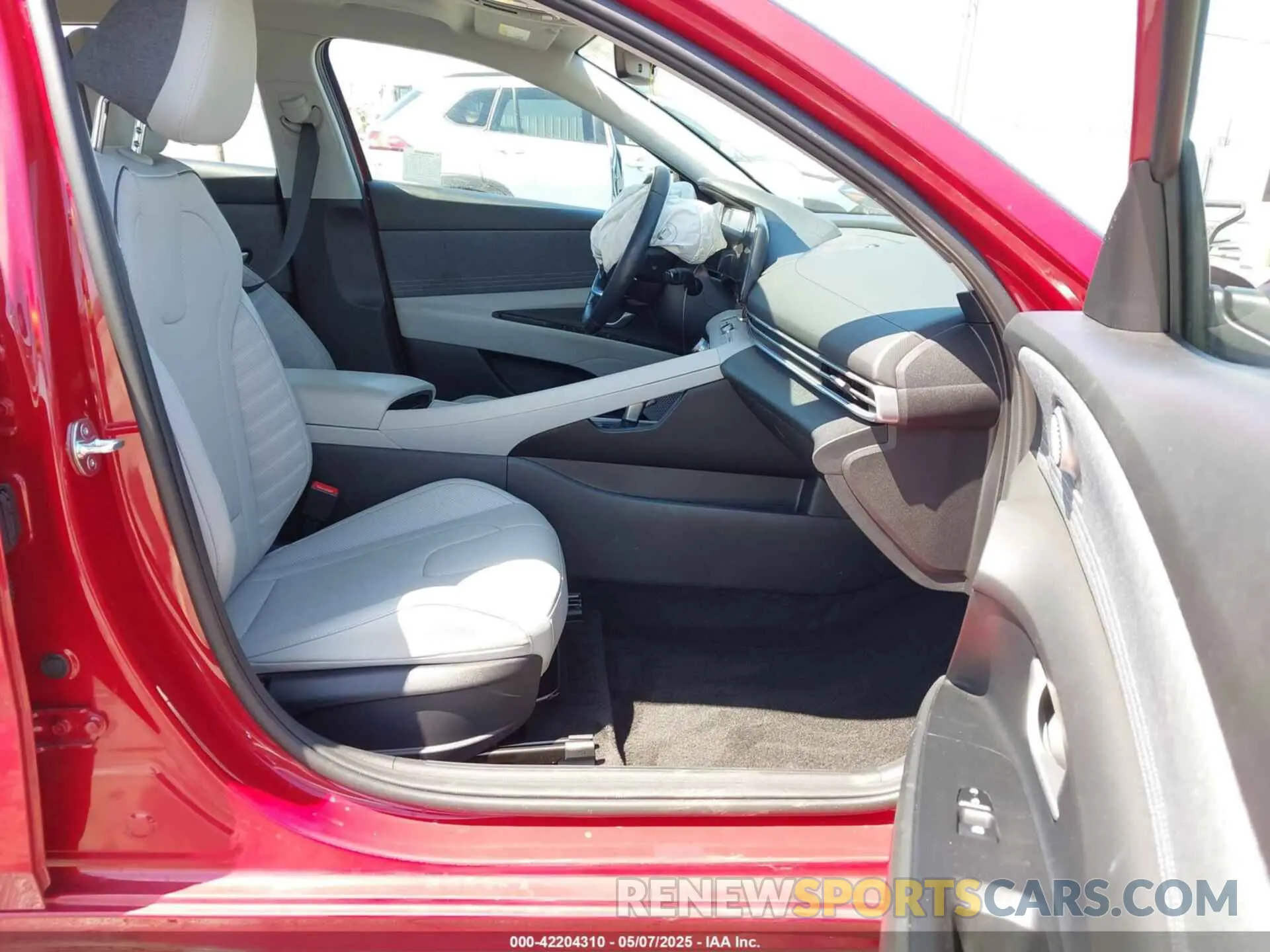 5 Photograph of a damaged car KMHLP4AG5PU479140 HYUNDAI ELANTRA 2023