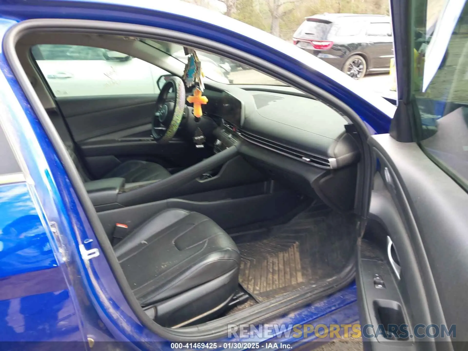 5 Photograph of a damaged car KMHLP4AG6PU384604 HYUNDAI ELANTRA 2023