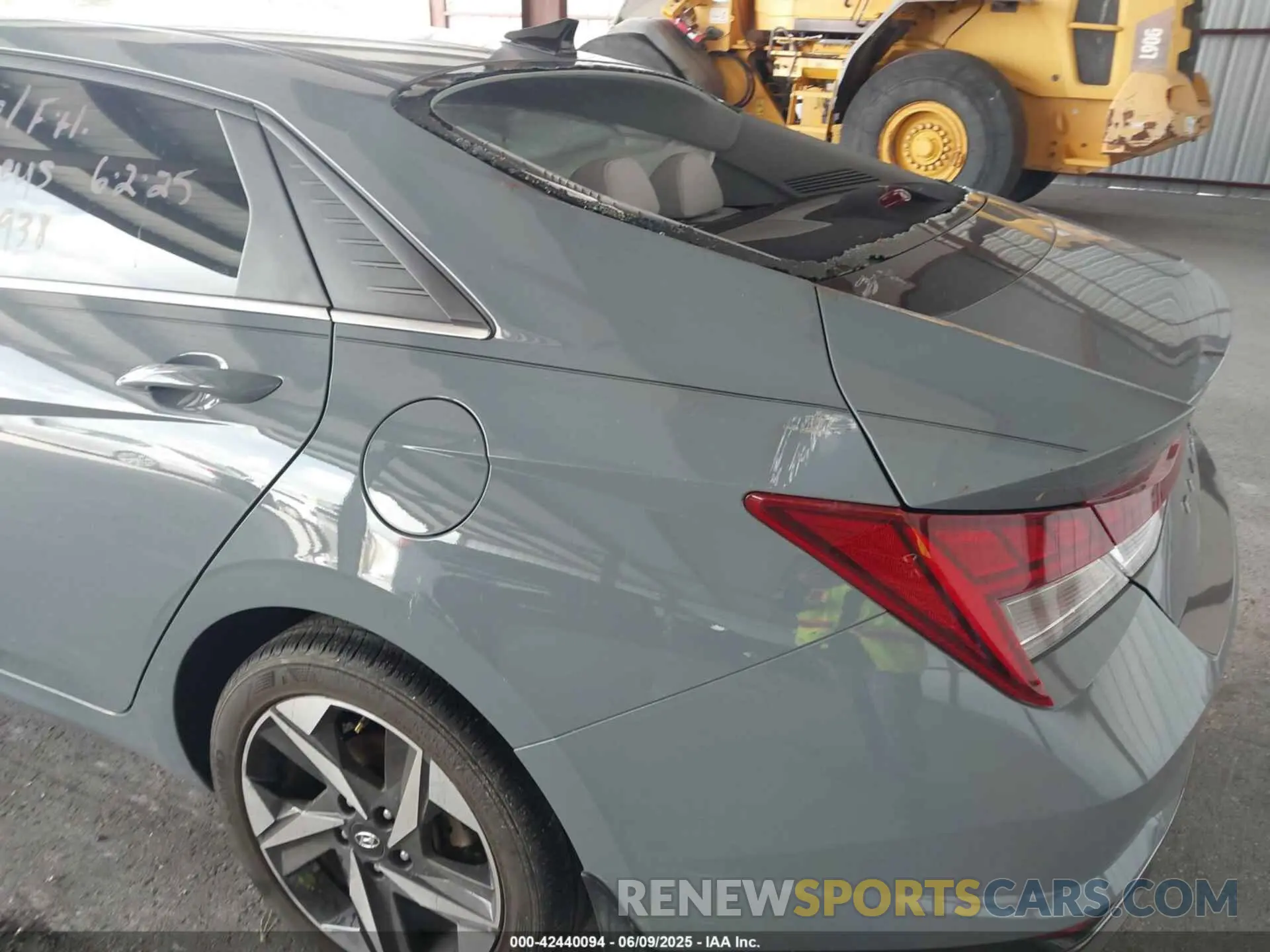 20 Photograph of a damaged car KMHLP4AG7PU427735 HYUNDAI ELANTRA 2023
