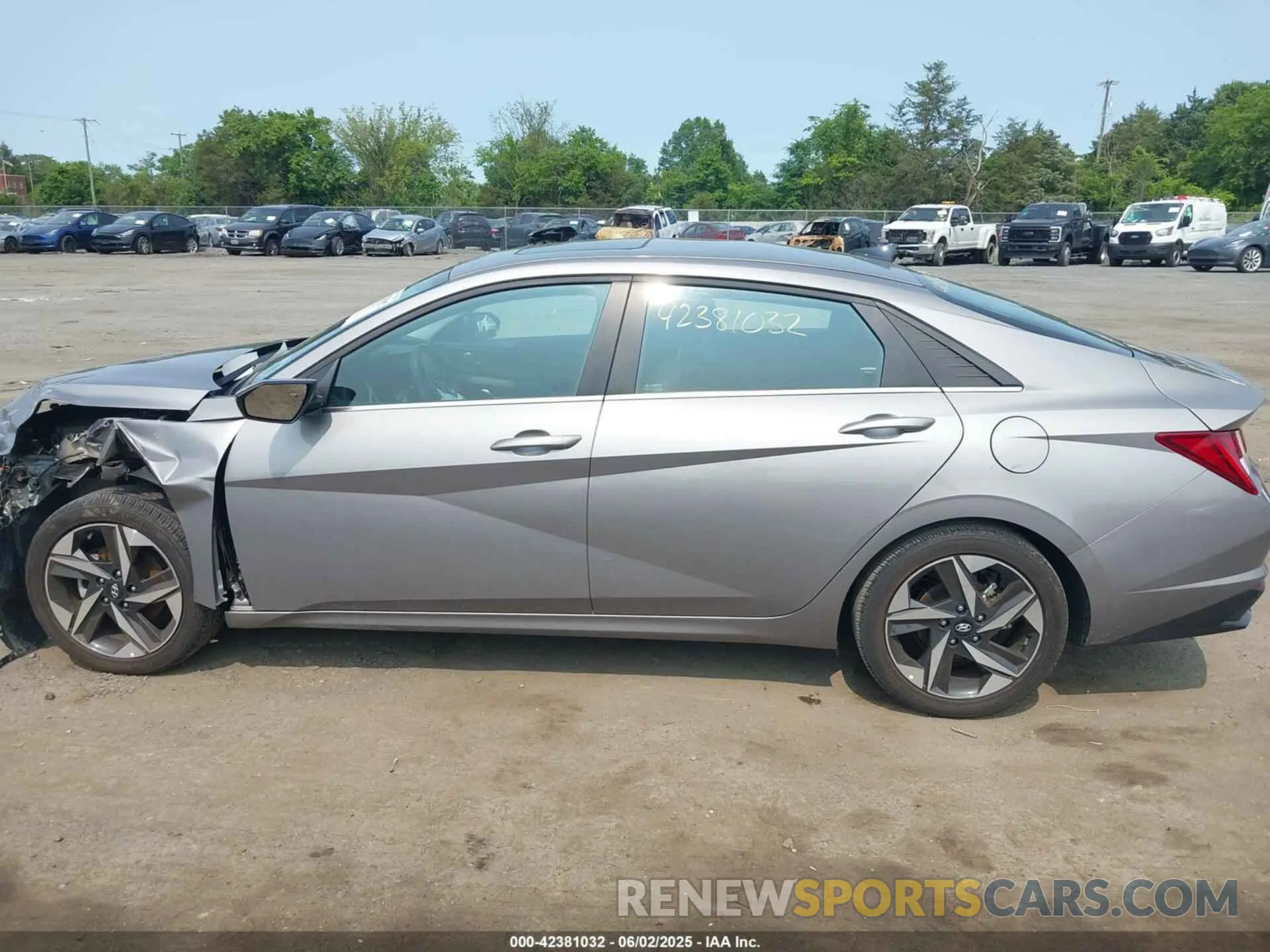 14 Photograph of a damaged car KMHLP4AG9PU429454 HYUNDAI ELANTRA 2023