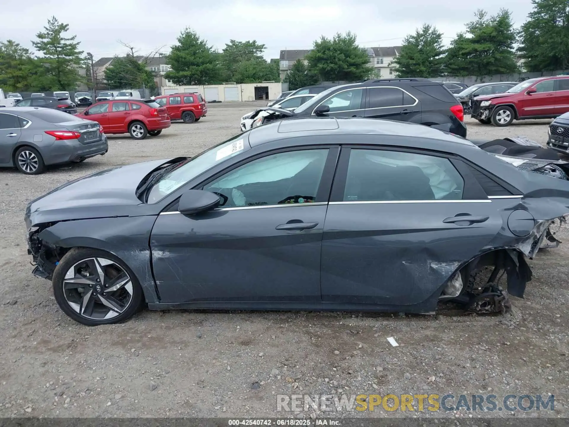 14 Photograph of a damaged car KMHLP4AG9PU625815 HYUNDAI ELANTRA 2023
