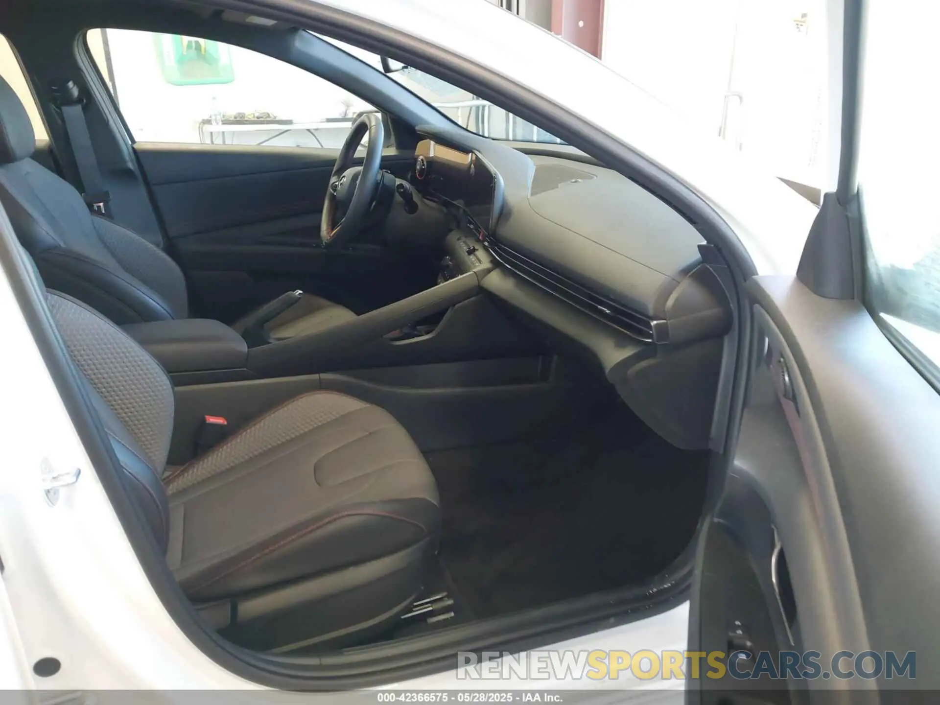 5 Photograph of a damaged car KMHLR4AF1PU627690 HYUNDAI ELANTRA 2023