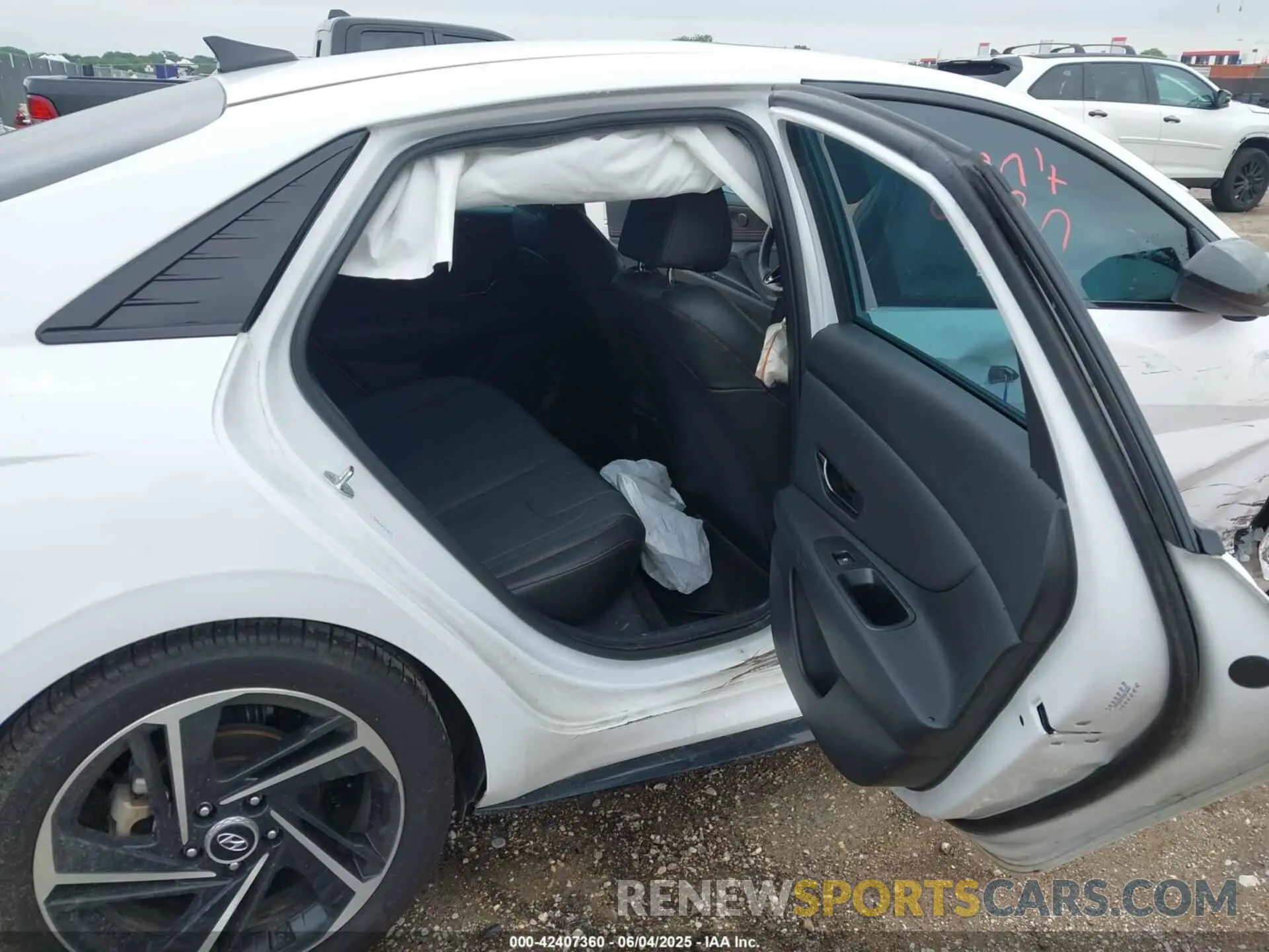 8 Photograph of a damaged car KMHLR4AF2PU416627 HYUNDAI ELANTRA 2023