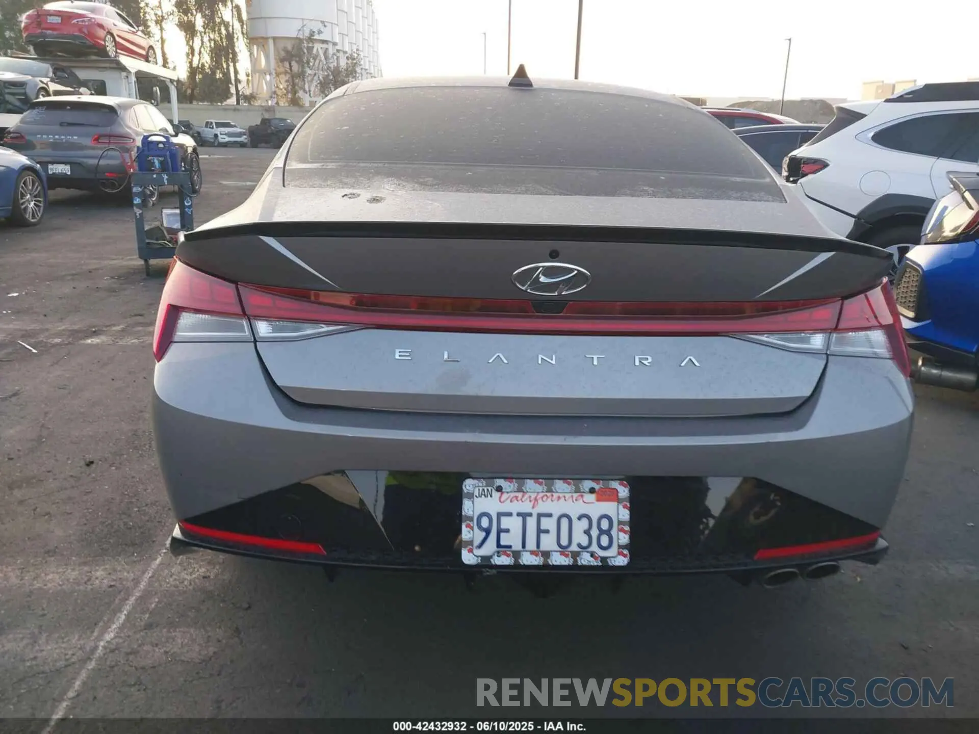 17 Photograph of a damaged car KMHLR4AF2PU476018 HYUNDAI ELANTRA 2023