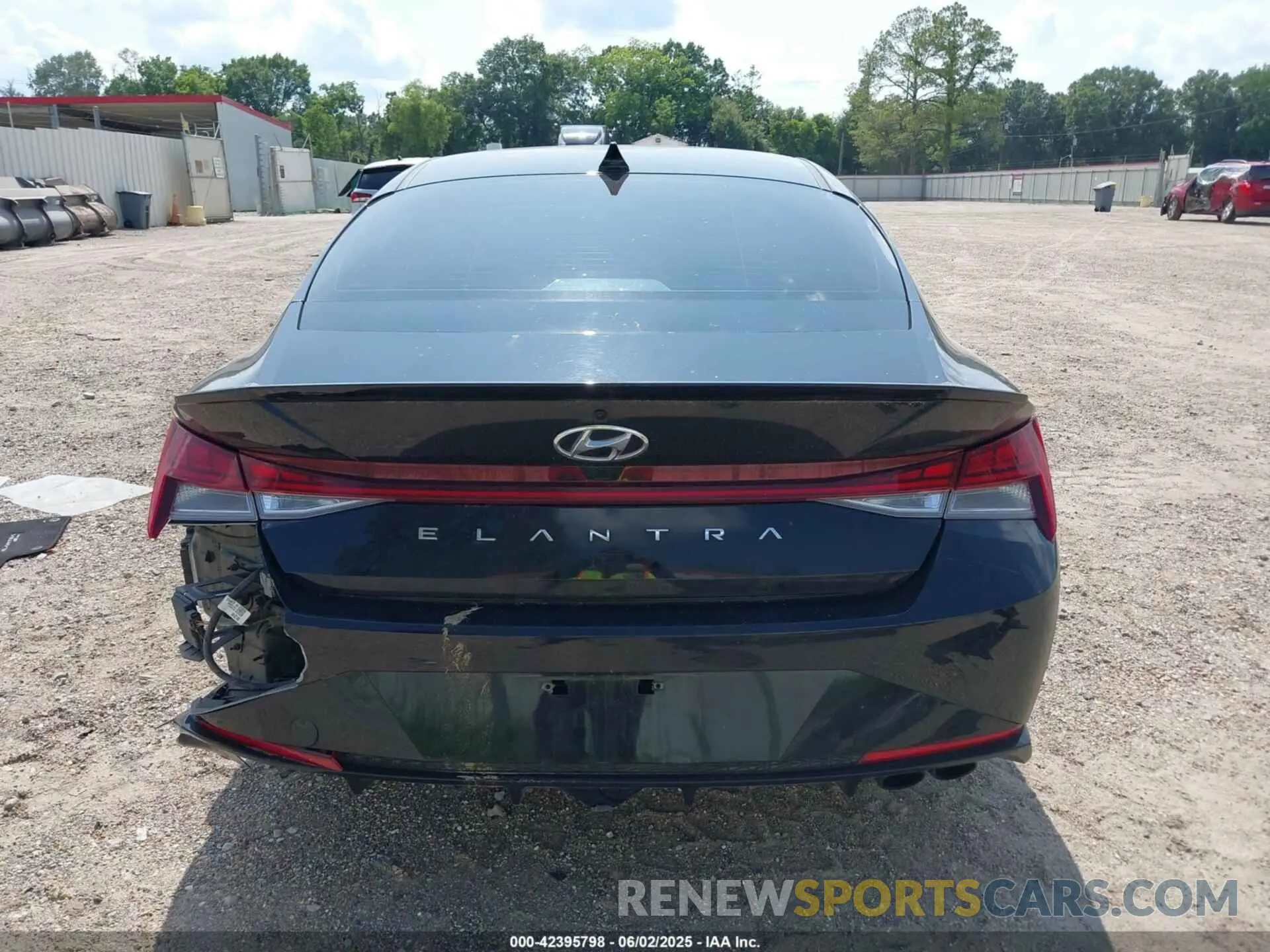 17 Photograph of a damaged car KMHLR4AF7PU628889 HYUNDAI ELANTRA 2023