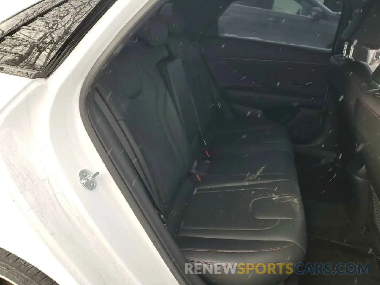 10 Photograph of a damaged car KMHLR4AFXPU523389 HYUNDAI ELANTRA 2023