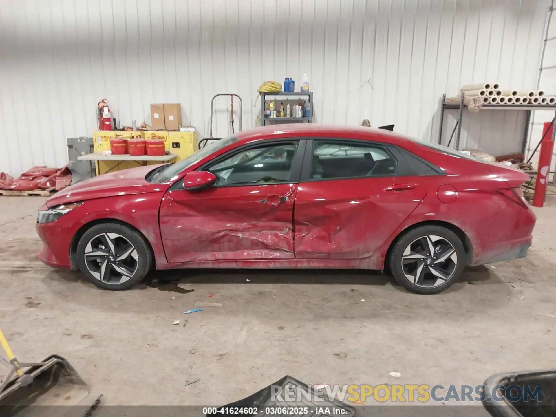 14 Photograph of a damaged car KMHLS4AG0PU401184 HYUNDAI ELANTRA 2023