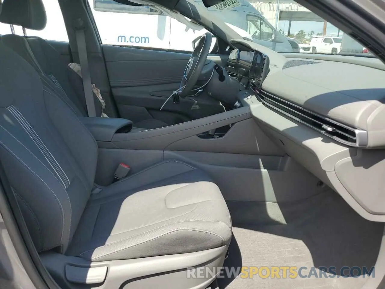 7 Photograph of a damaged car KMHLS4AG0PU417823 HYUNDAI ELANTRA 2023