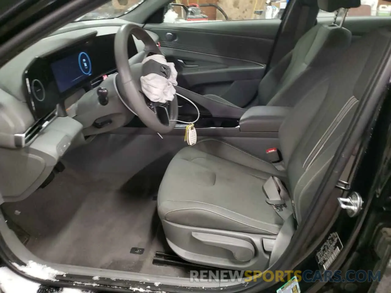7 Photograph of a damaged car KMHLS4AG0PU430992 HYUNDAI ELANTRA 2023