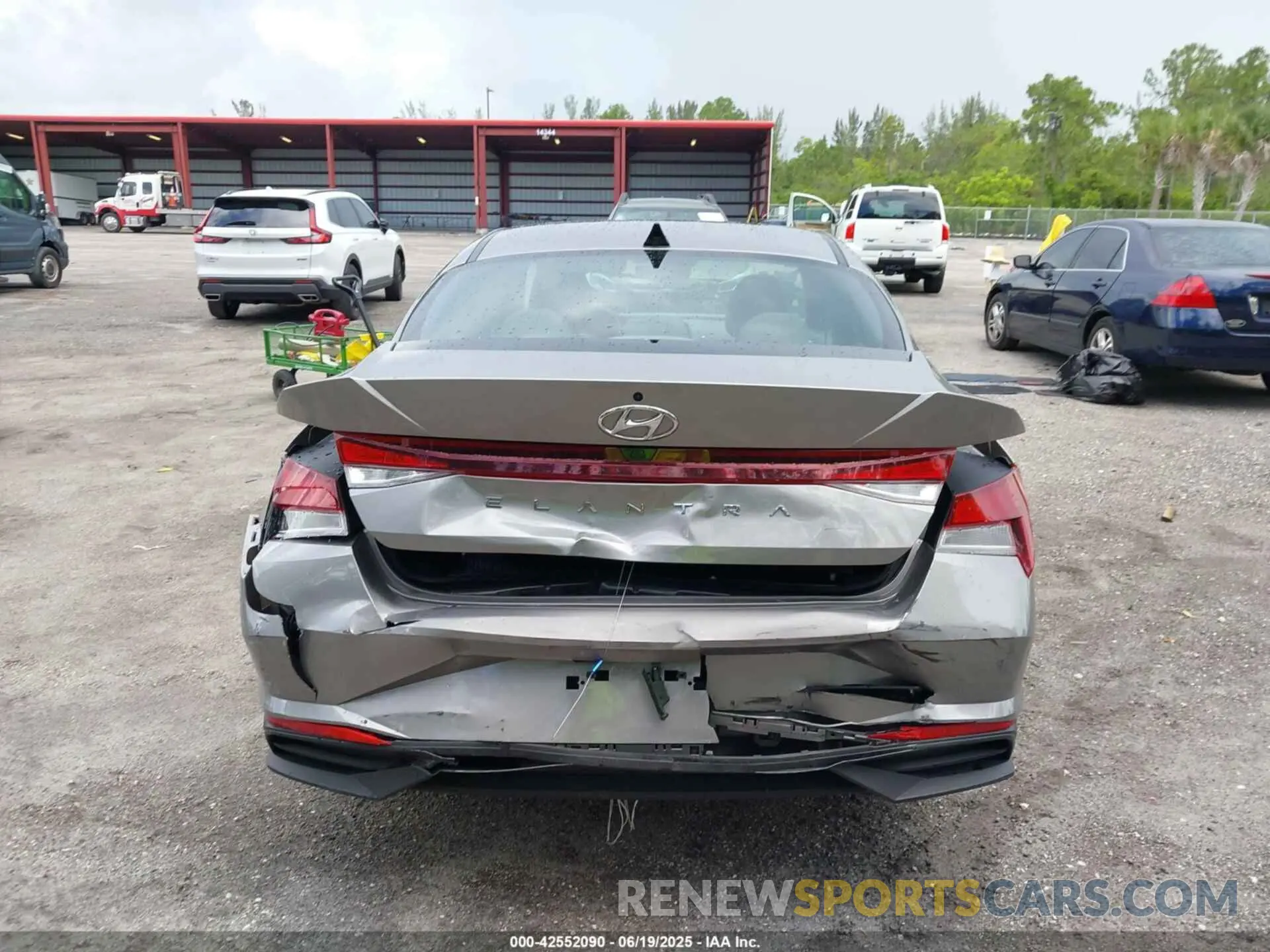 16 Photograph of a damaged car KMHLS4AG0PU523902 HYUNDAI ELANTRA 2023