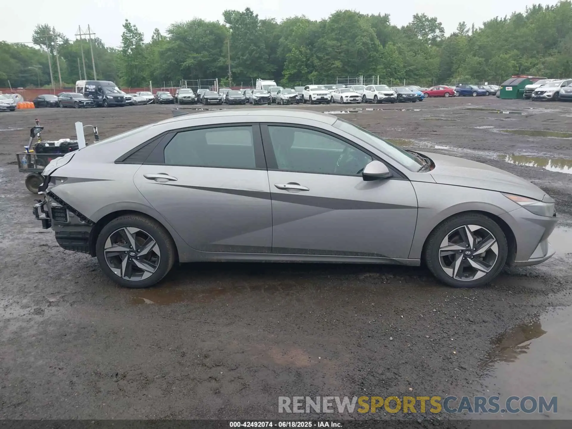 13 Photograph of a damaged car KMHLS4AG0PU571156 HYUNDAI ELANTRA 2023