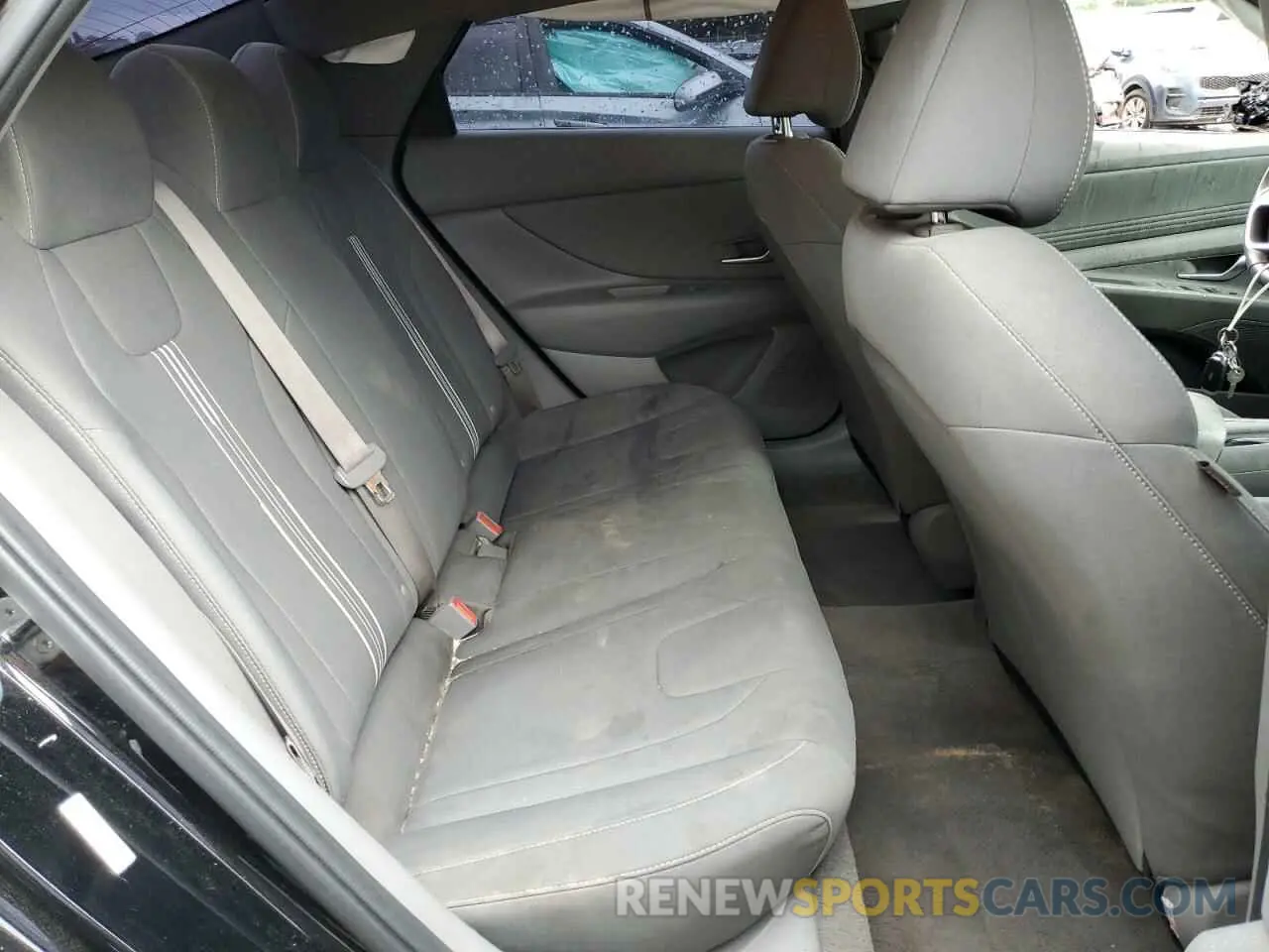 10 Photograph of a damaged car KMHLS4AG0PU575918 HYUNDAI ELANTRA 2023