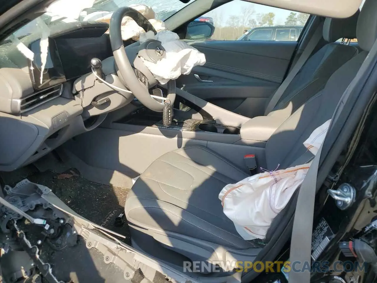 7 Photograph of a damaged car KMHLS4AG0PU591696 HYUNDAI ELANTRA 2023
