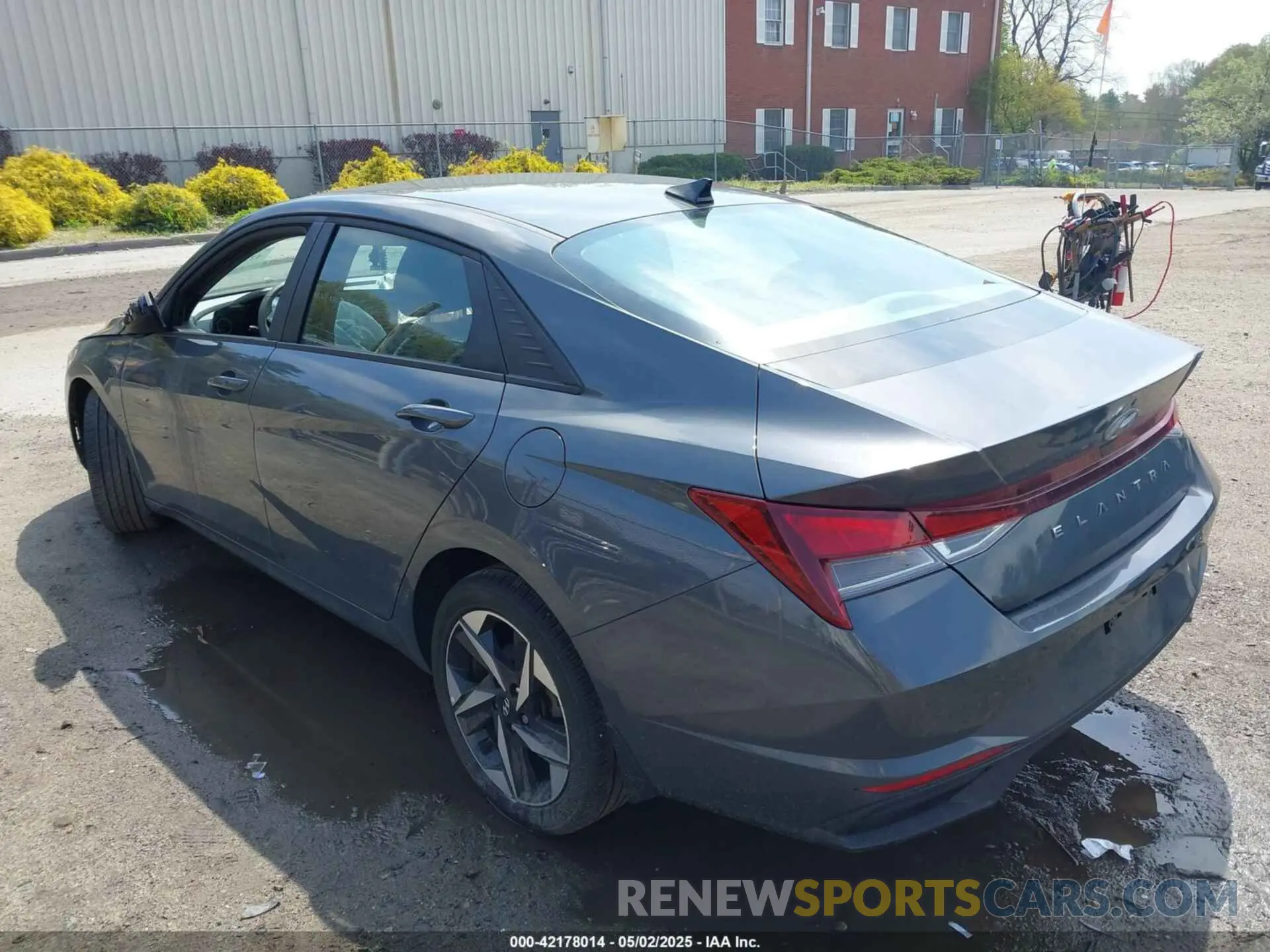 3 Photograph of a damaged car KMHLS4AG0PU616452 HYUNDAI ELANTRA 2023