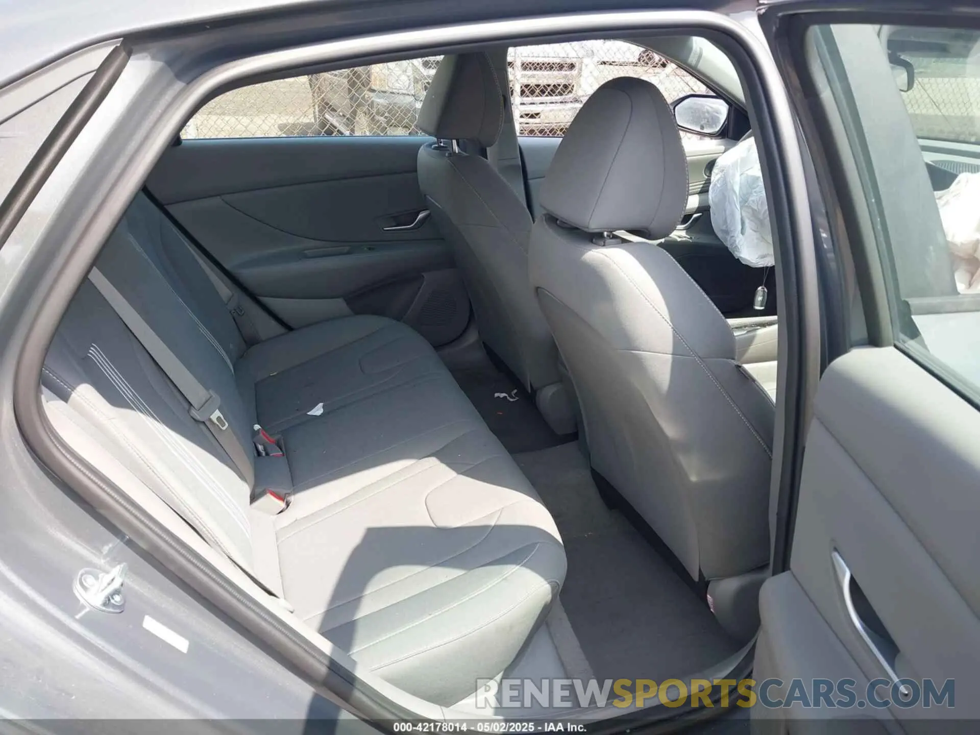 8 Photograph of a damaged car KMHLS4AG0PU616452 HYUNDAI ELANTRA 2023