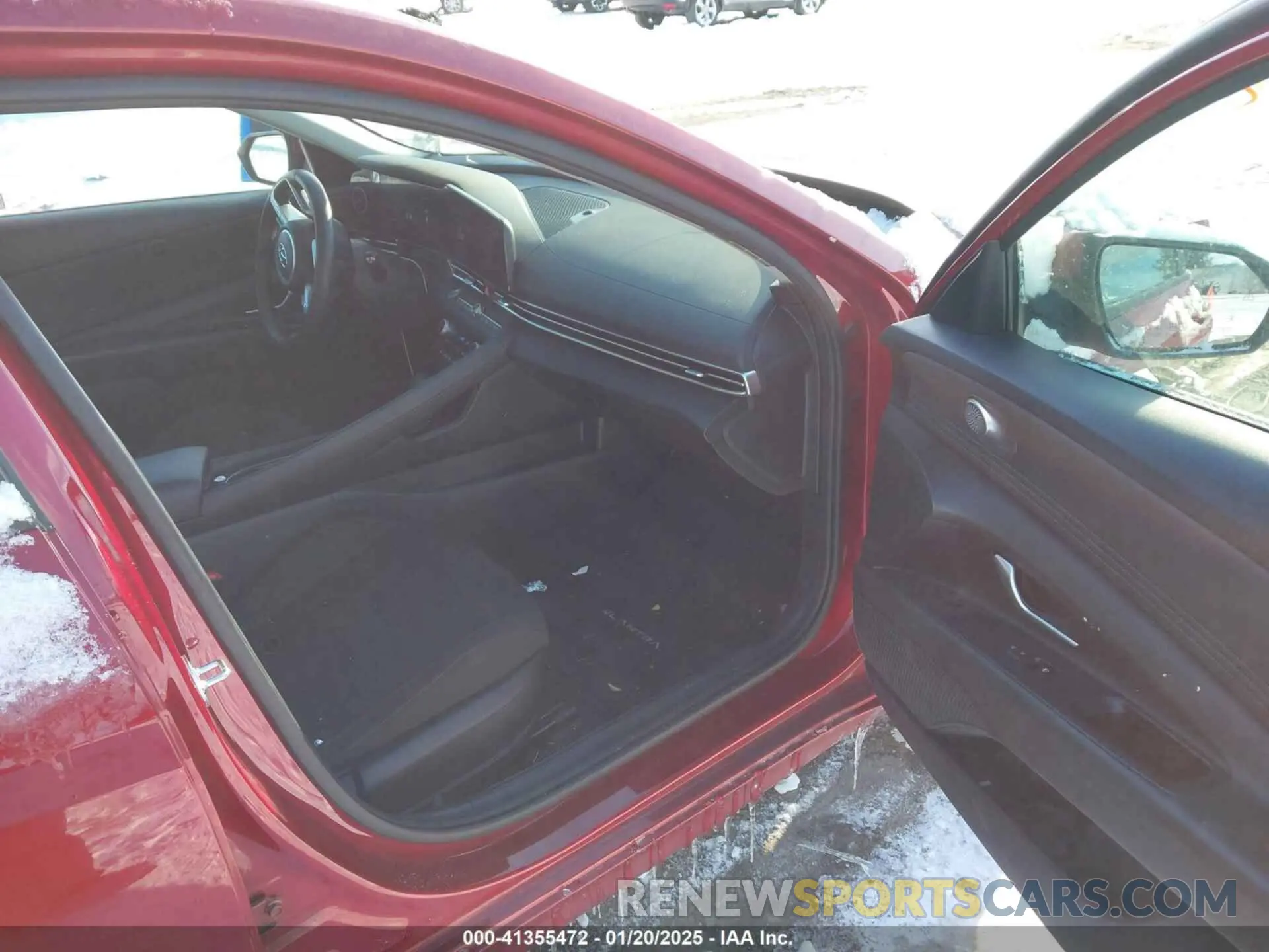 5 Photograph of a damaged car KMHLS4AG0PU617357 HYUNDAI ELANTRA 2023
