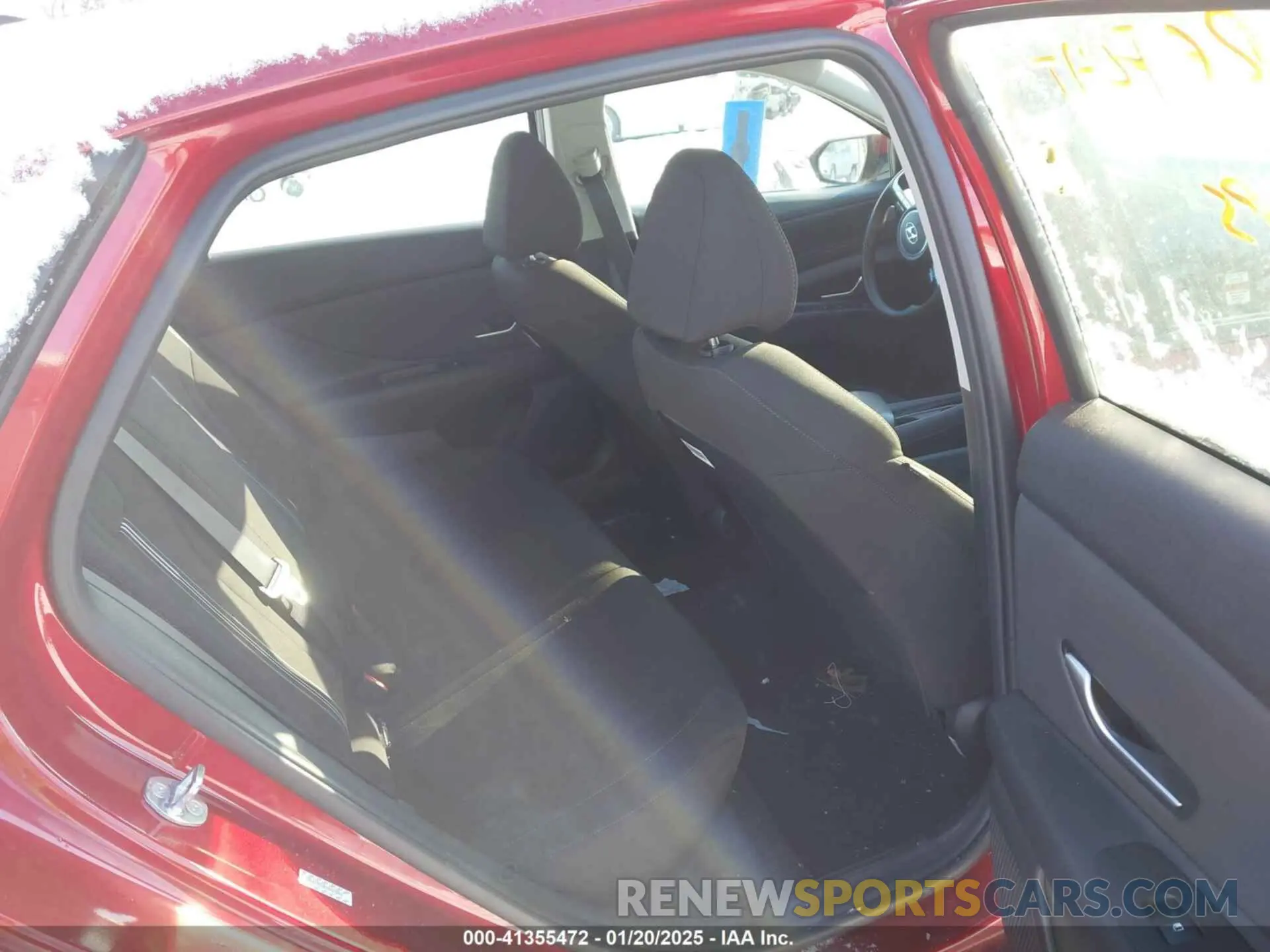 8 Photograph of a damaged car KMHLS4AG0PU617357 HYUNDAI ELANTRA 2023