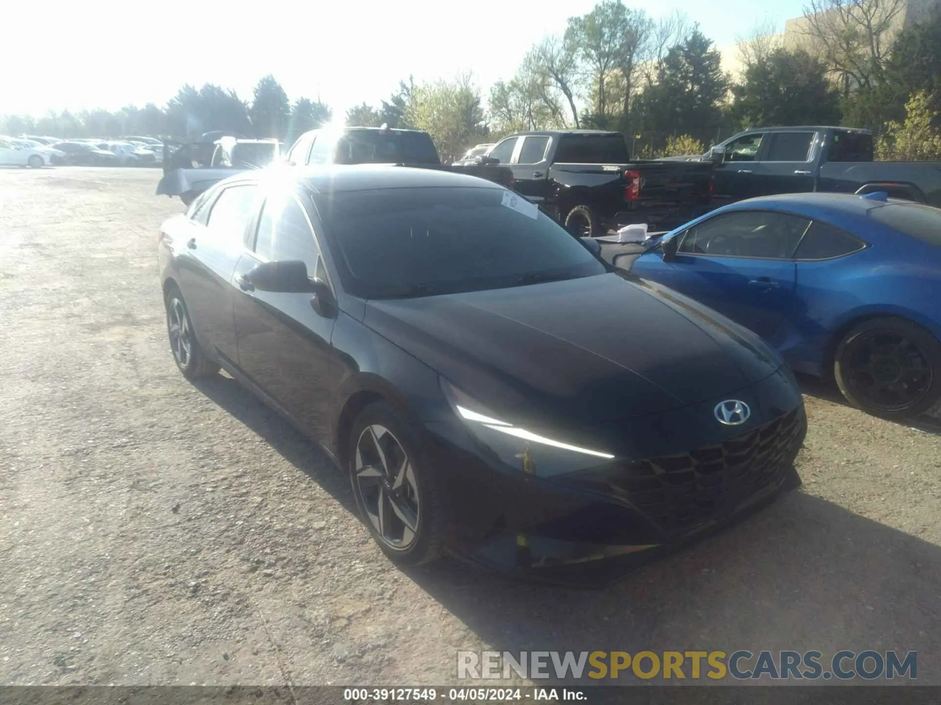1 Photograph of a damaged car KMHLS4AG1PU424103 HYUNDAI ELANTRA 2023