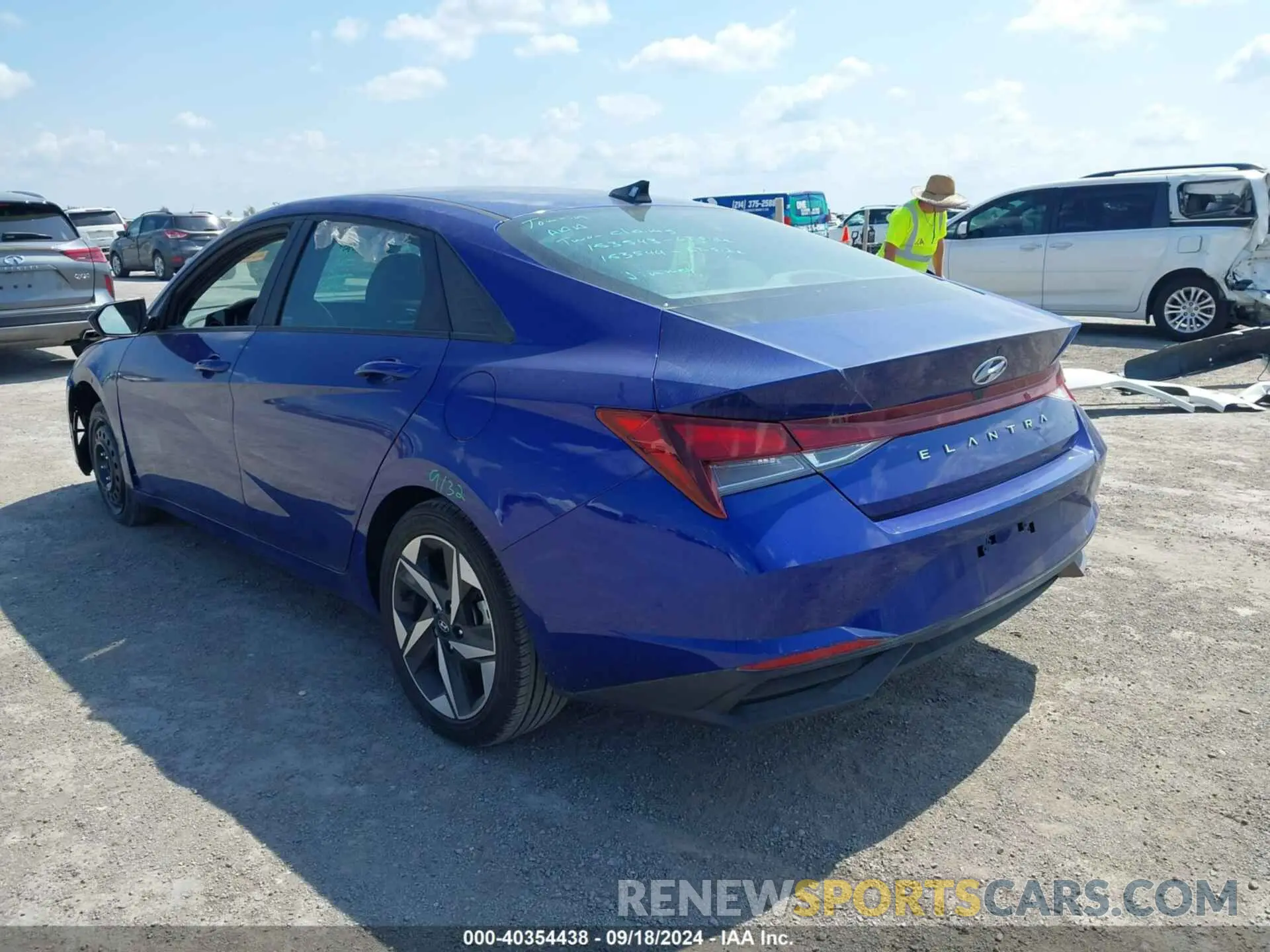 3 Photograph of a damaged car KMHLS4AG1PU476668 HYUNDAI ELANTRA 2023
