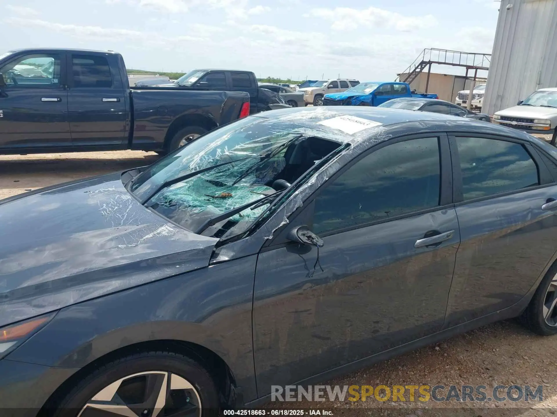 6 Photograph of a damaged car KMHLS4AG1PU579282 HYUNDAI ELANTRA 2023