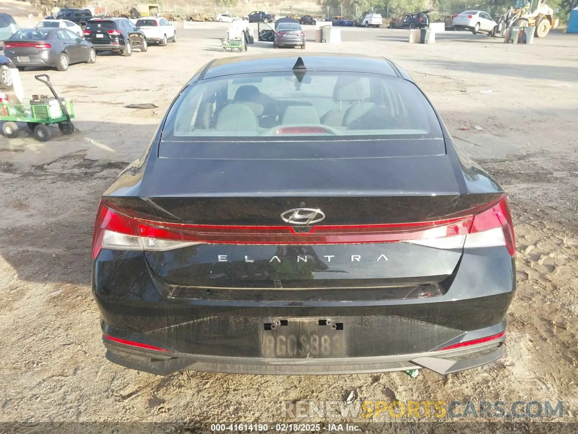 17 Photograph of a damaged car KMHLS4AG2PU544539 HYUNDAI ELANTRA 2023