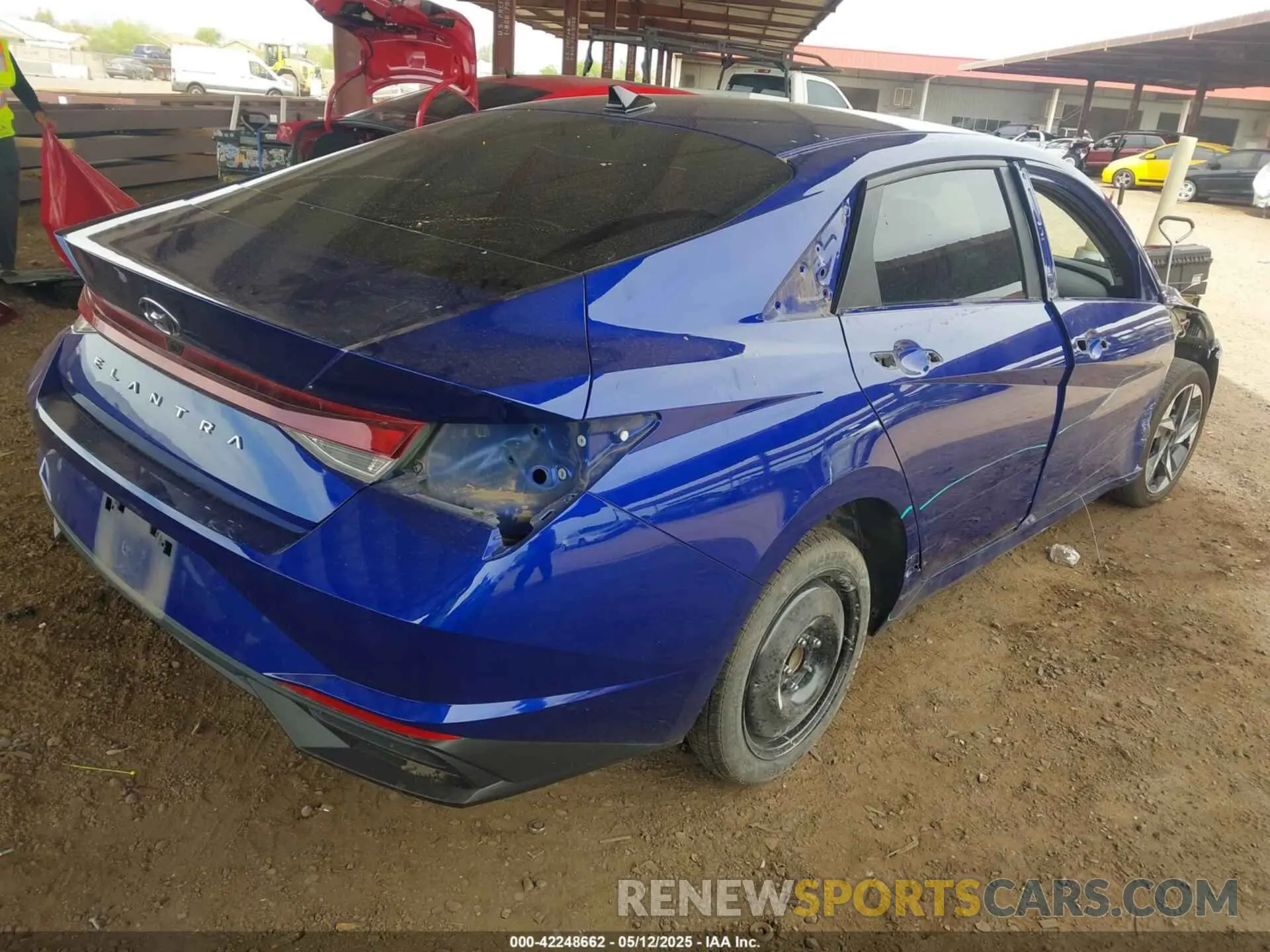 4 Photograph of a damaged car KMHLS4AG2PU558862 HYUNDAI ELANTRA 2023