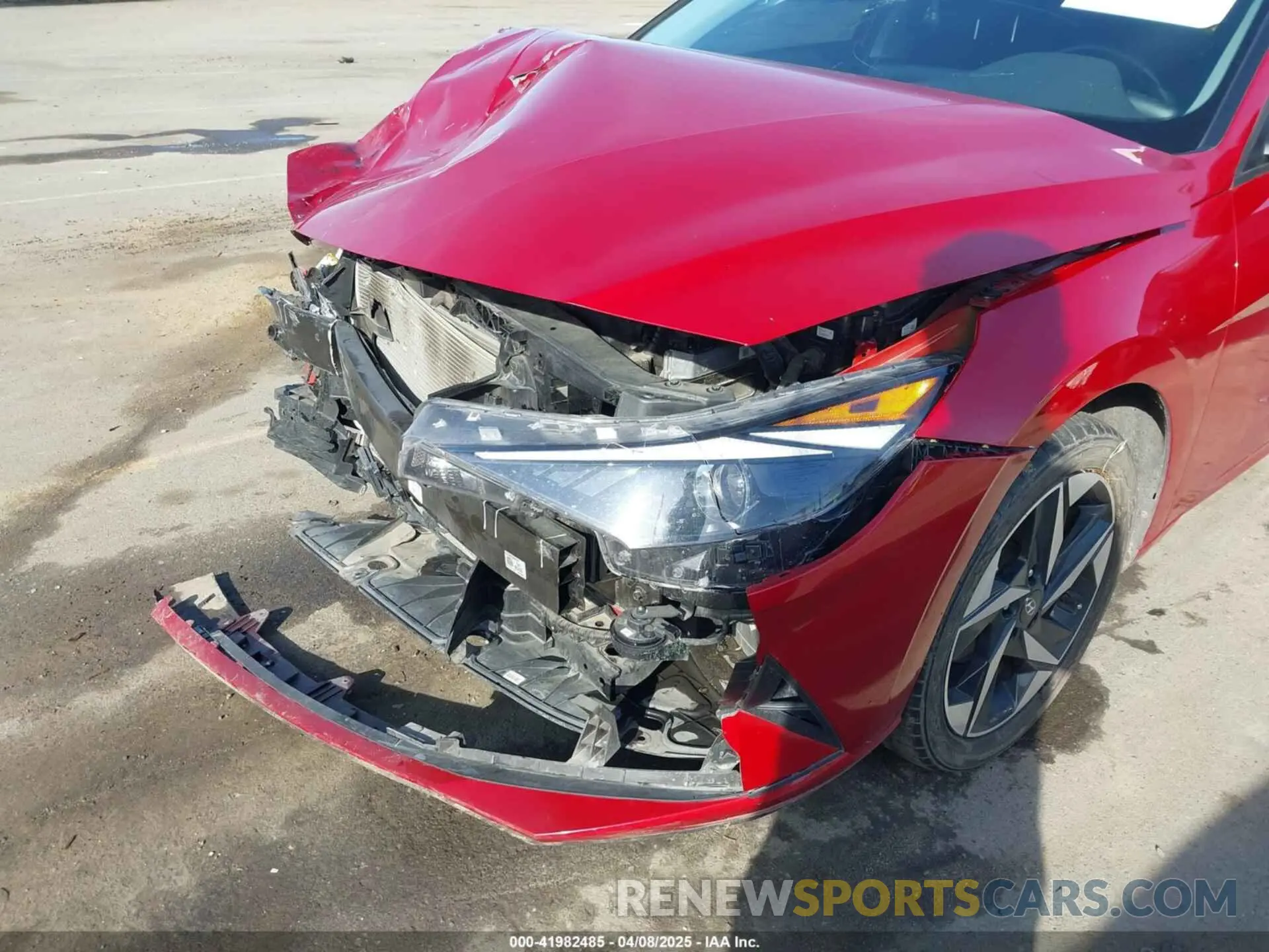 18 Photograph of a damaged car KMHLS4AG3PU434468 HYUNDAI ELANTRA 2023