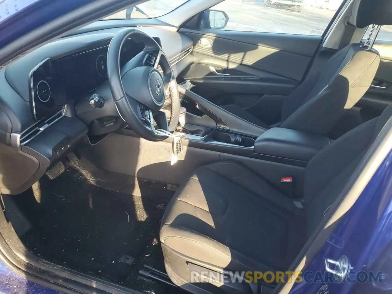 7 Photograph of a damaged car KMHLS4AG3PU444241 HYUNDAI ELANTRA 2023