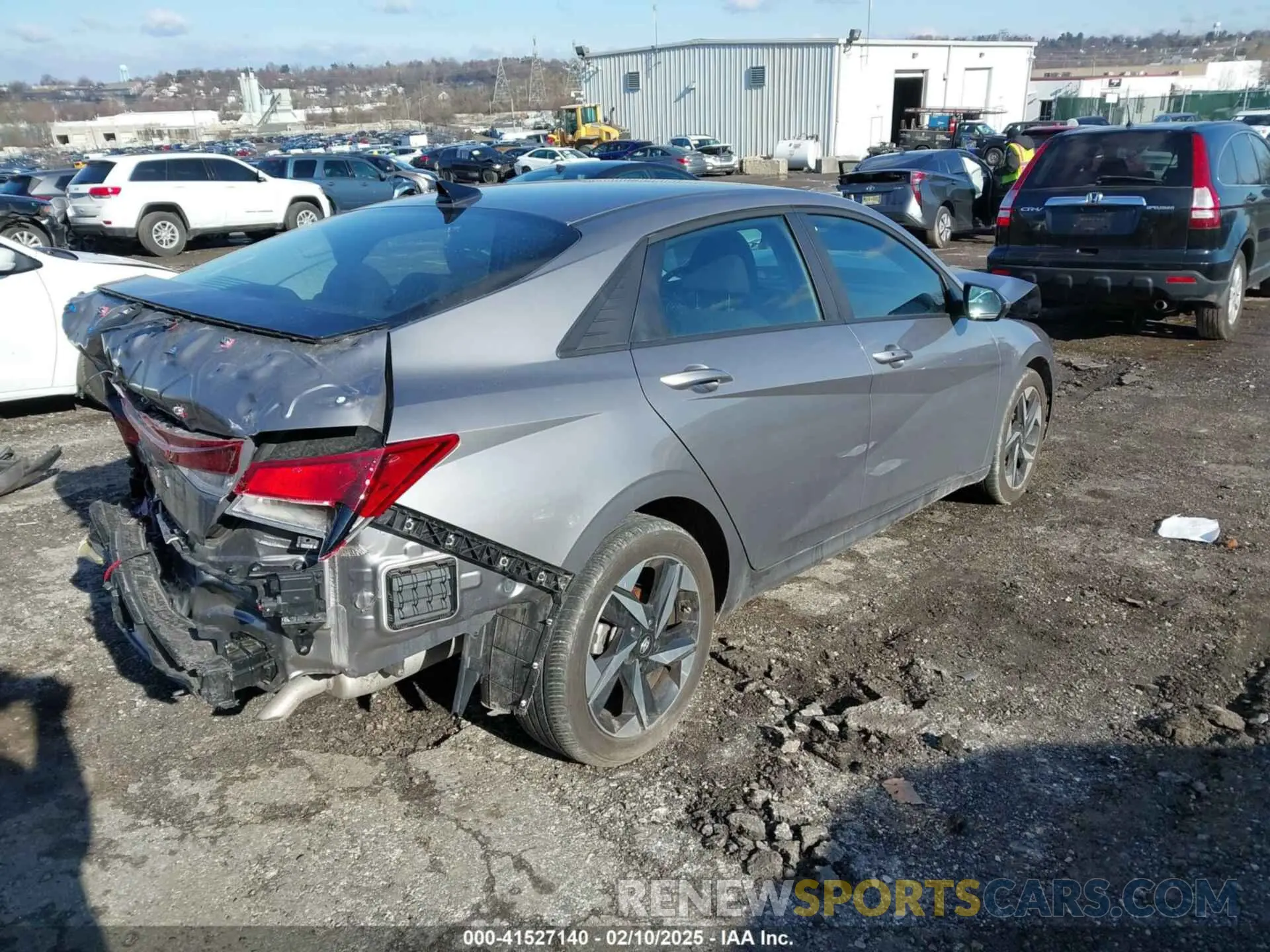 4 Photograph of a damaged car KMHLS4AG3PU548390 HYUNDAI ELANTRA 2023