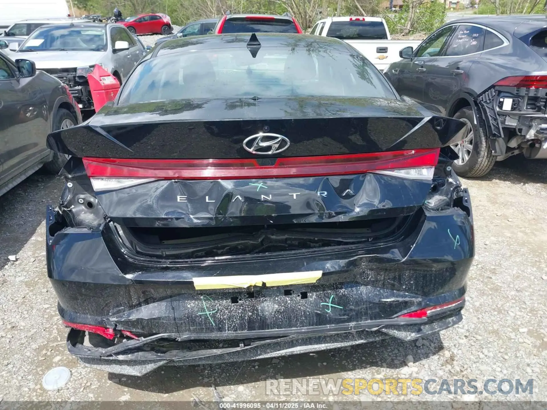 16 Photograph of a damaged car KMHLS4AG3PU551760 HYUNDAI ELANTRA 2023